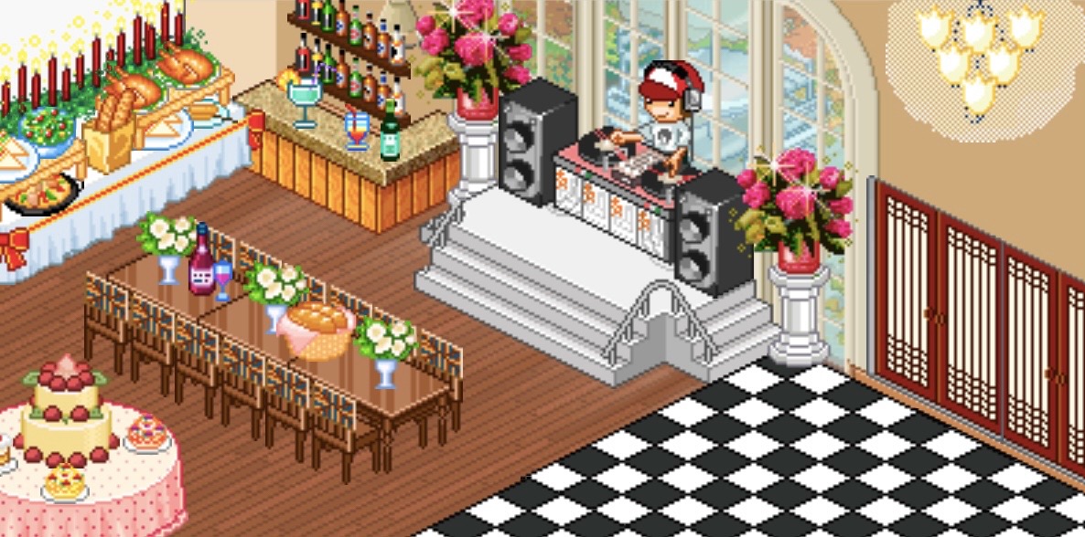 @miniroomboo
