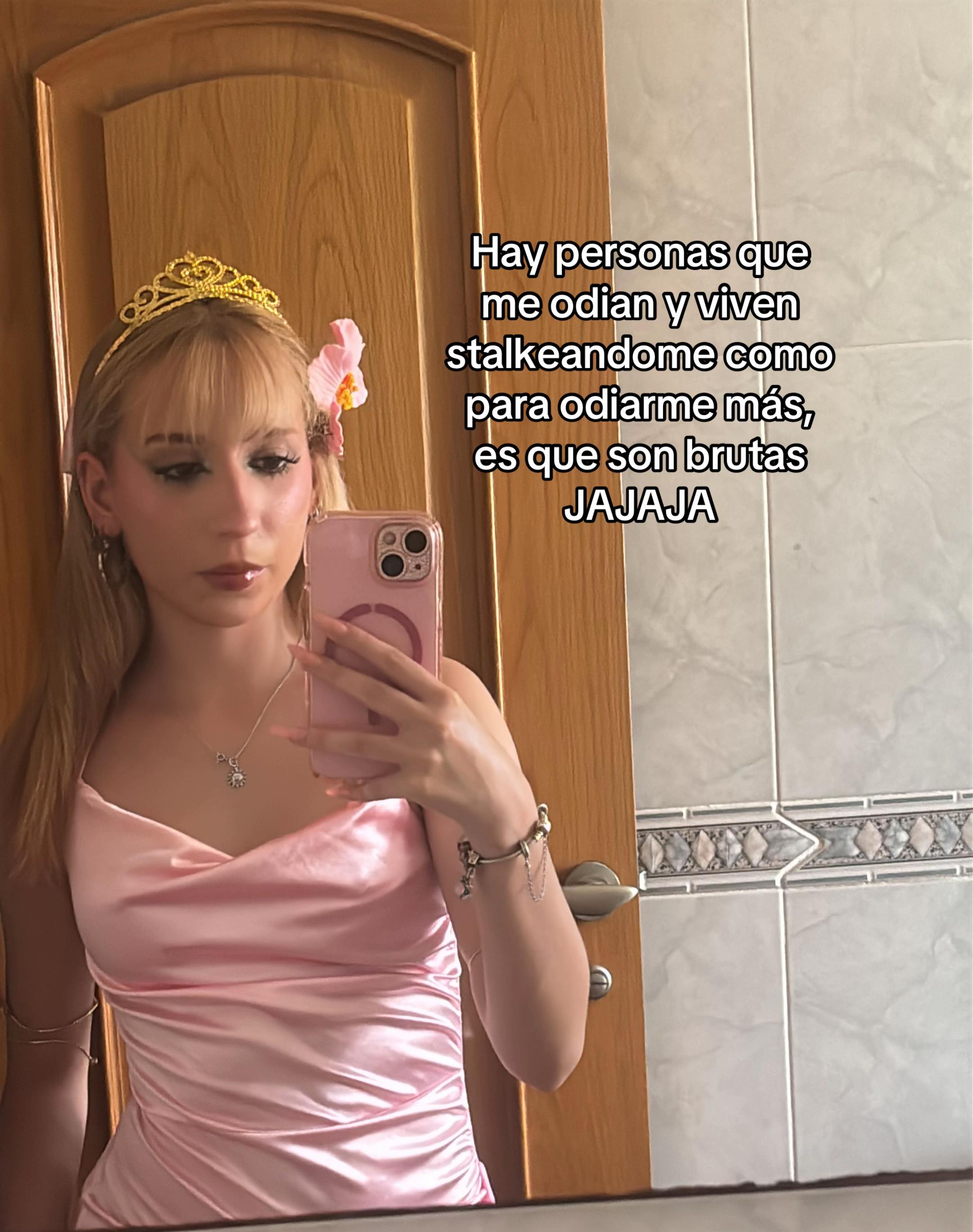 @𝓙𝓮𝓼𝓼𝓲𝓮𝓚𝓲𝓽𝓽𝔂