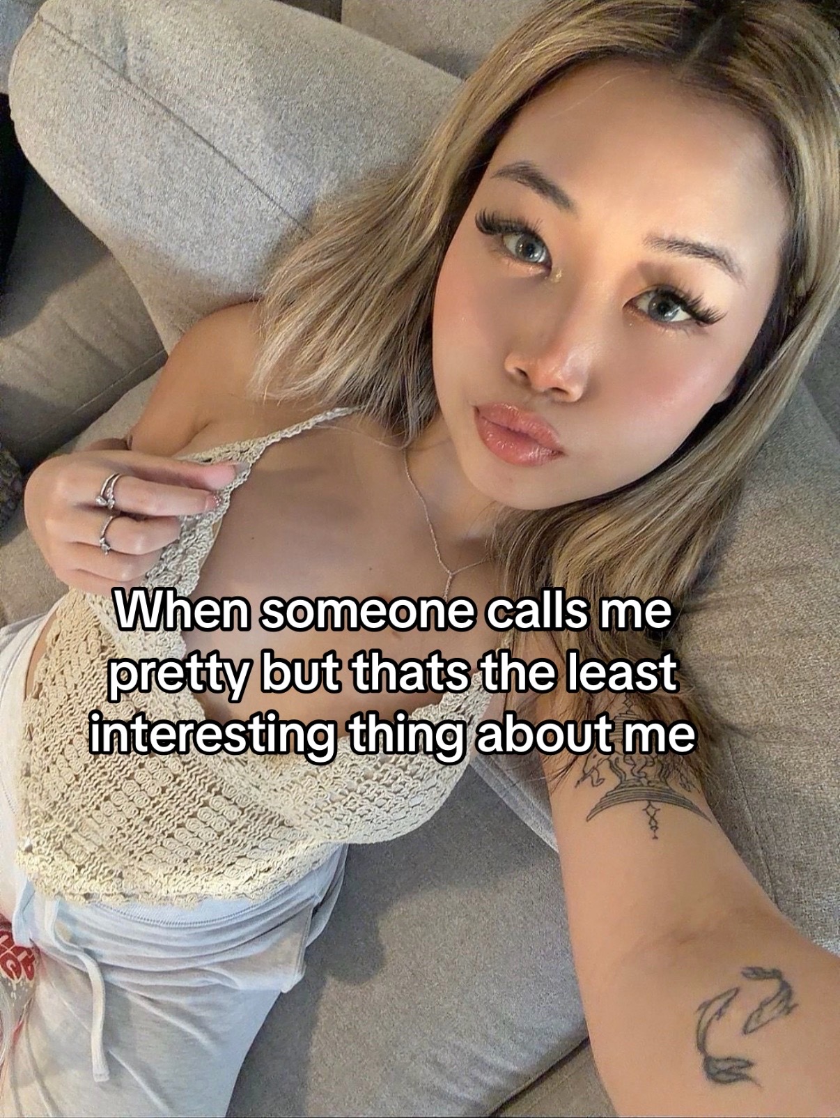 @:p