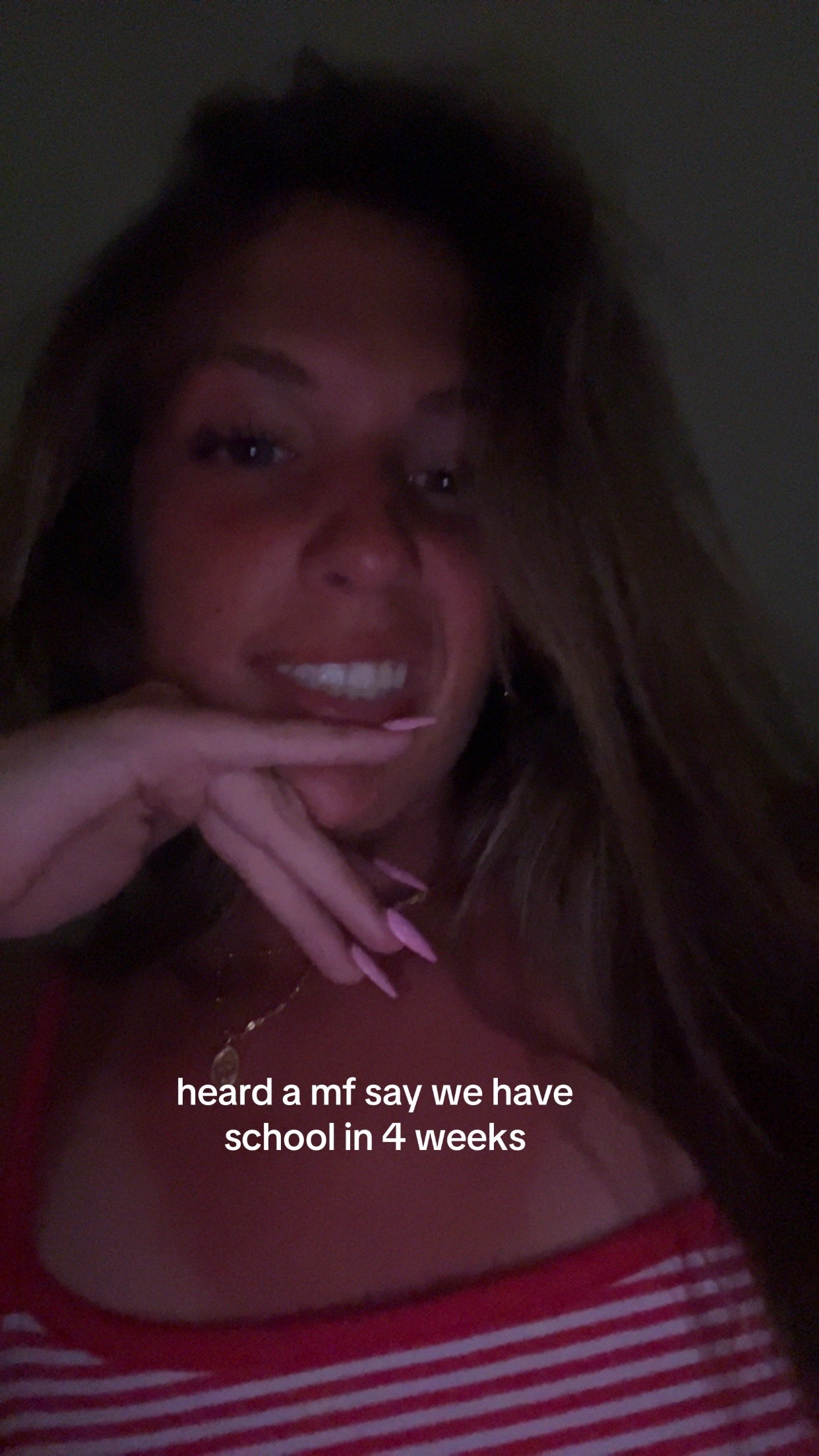 @𝘢 𝘴 𝘩 𝘭 𝘺 𝘯 𝘯