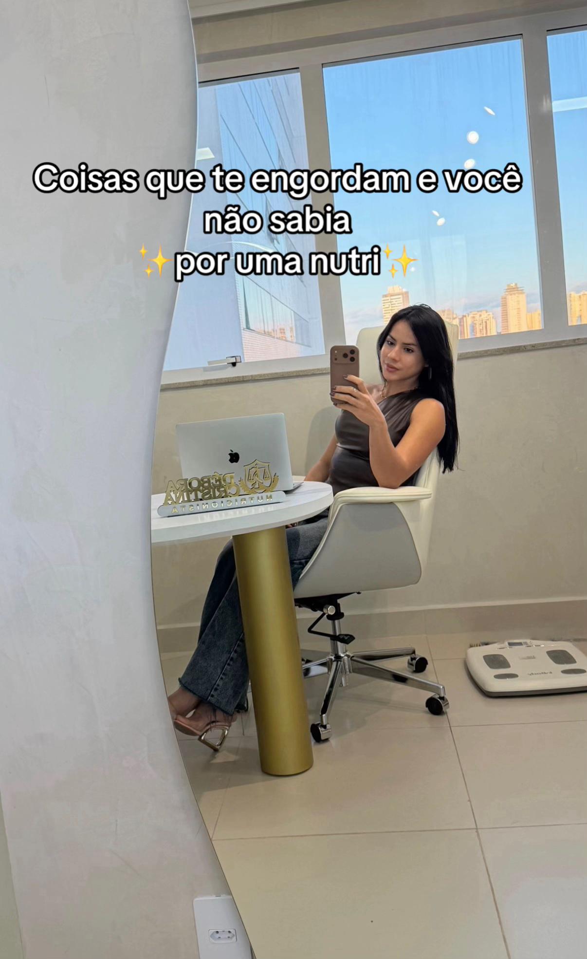 @D&eacute;bora Cristina Nutricionista