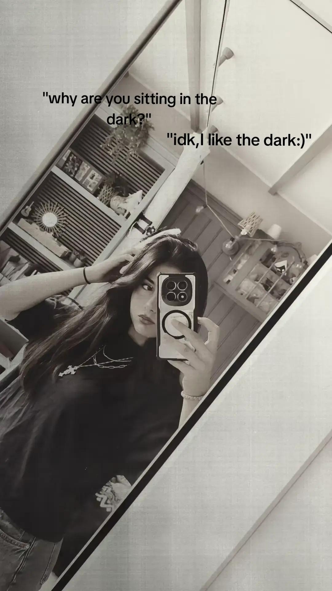 @&dagger;𝒟𝒾𝒶𝓃𝒶⋆