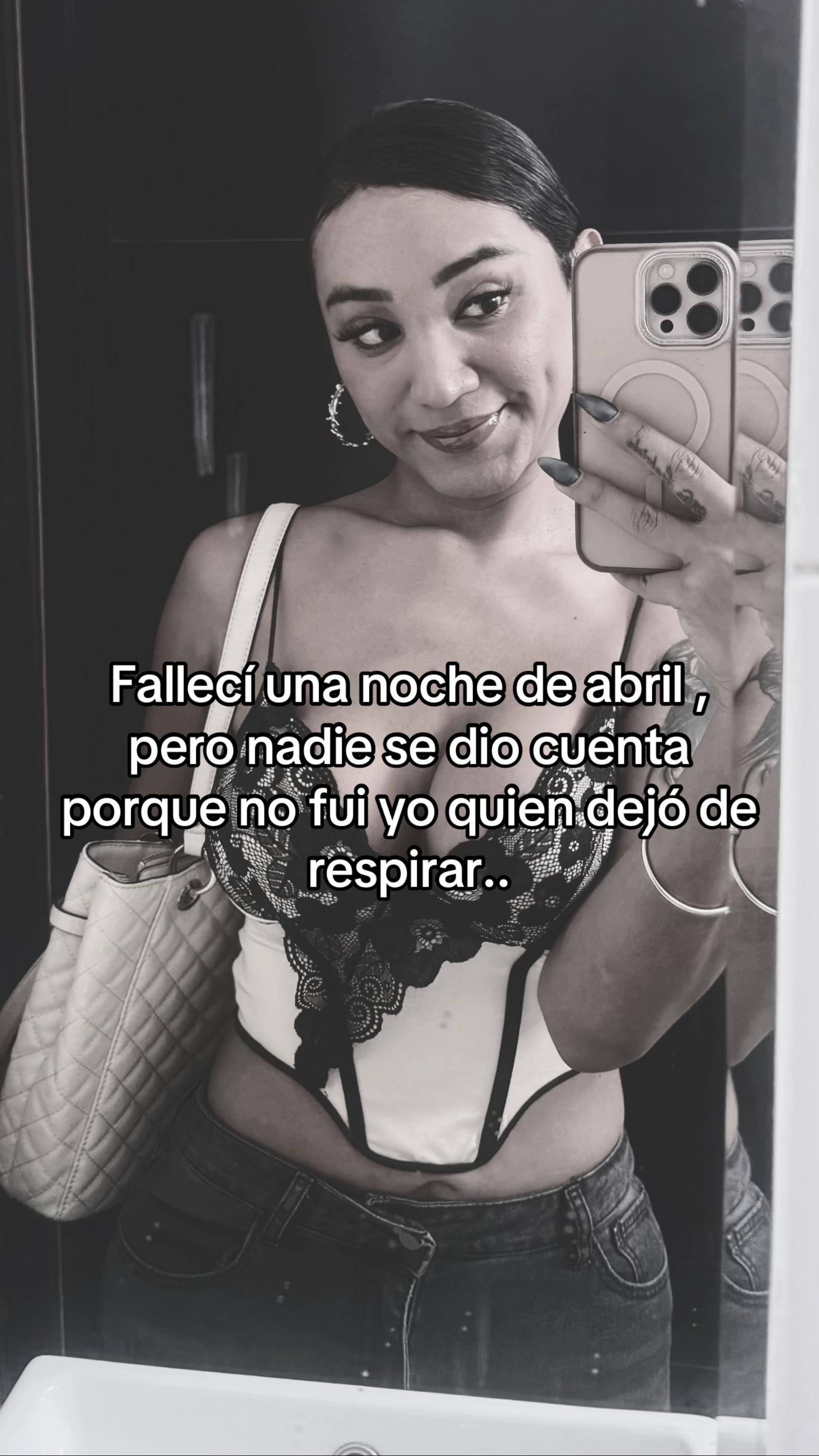 @MiaMoreira