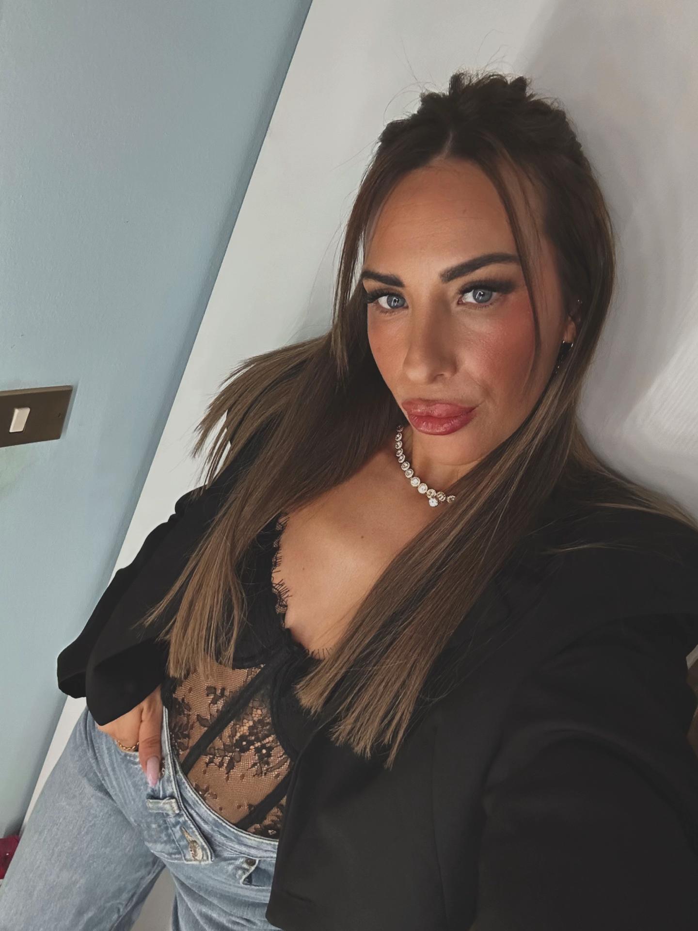 @𝑰 ❤️&zwj;🔥