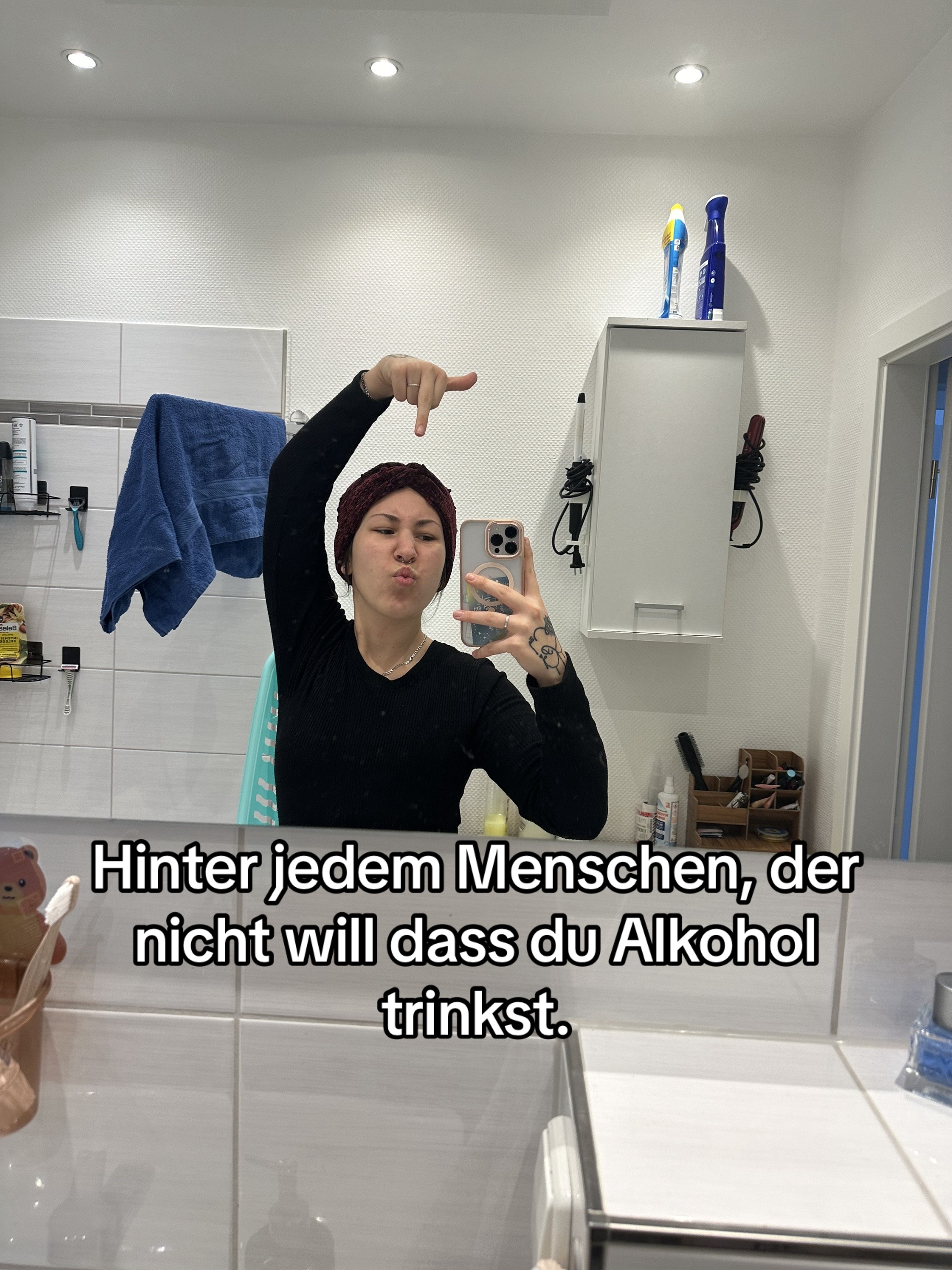 @VivianeLauraKirsten