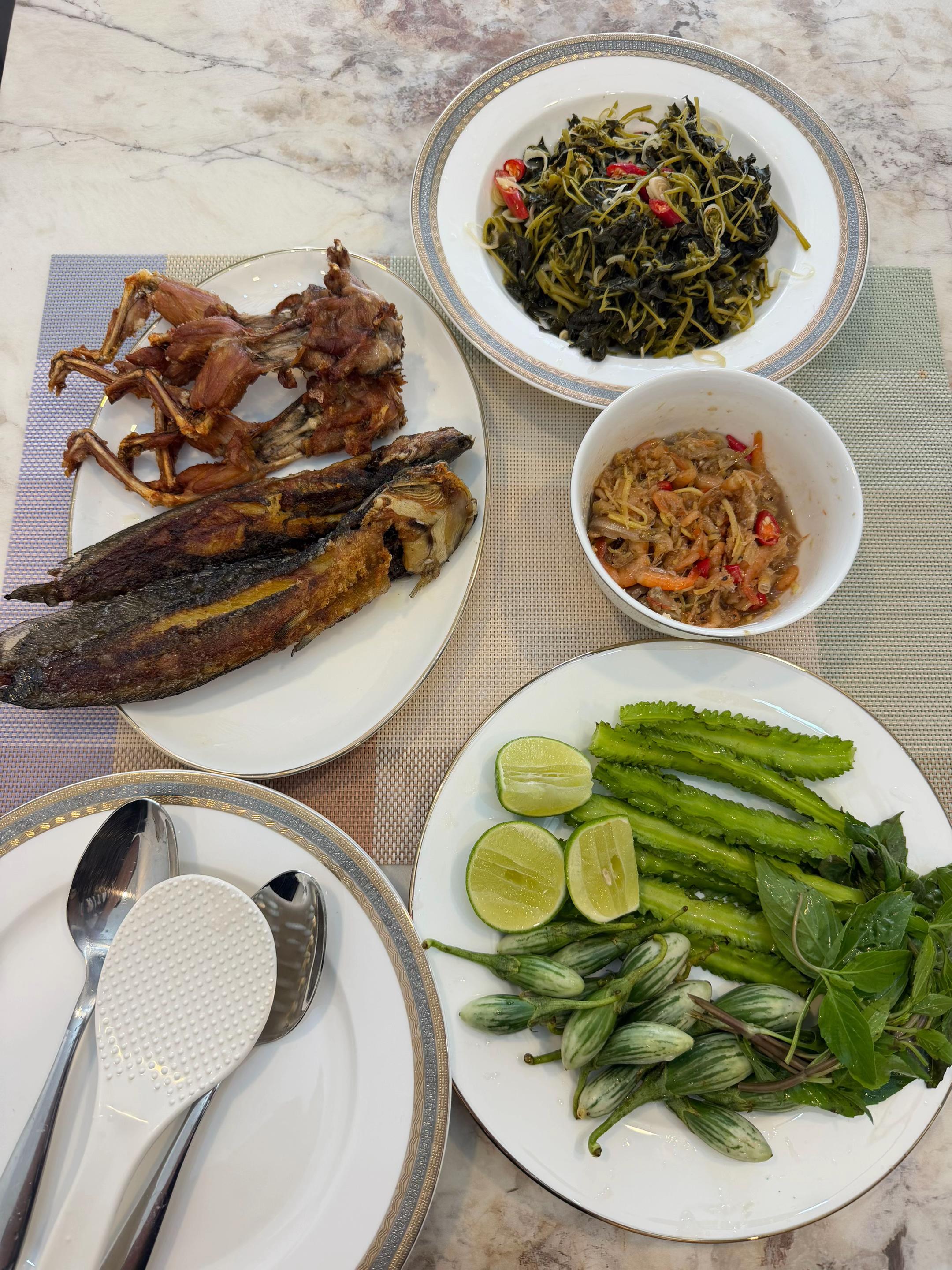 @អ្នកមីង🇰🇭