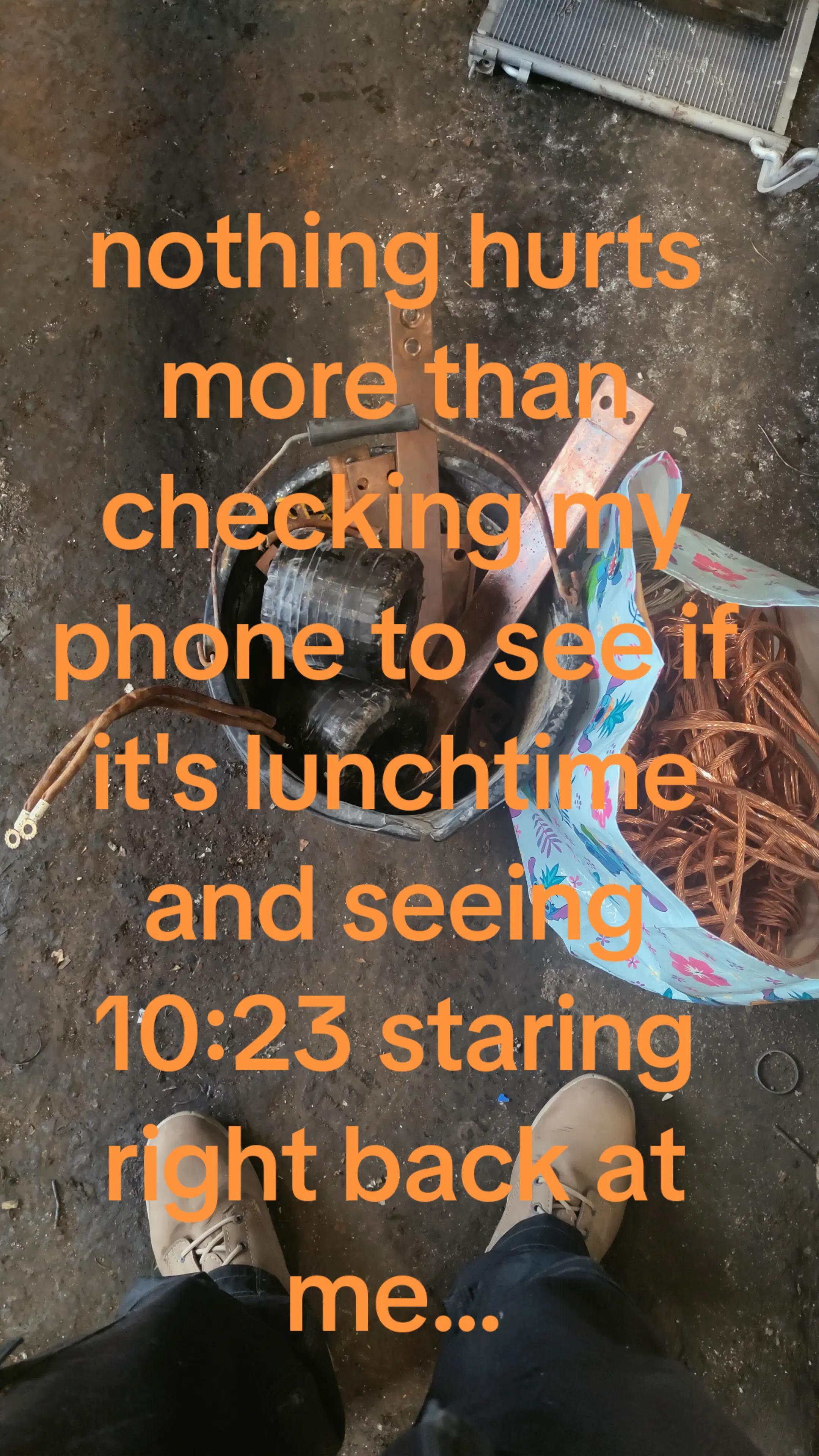 @🏴