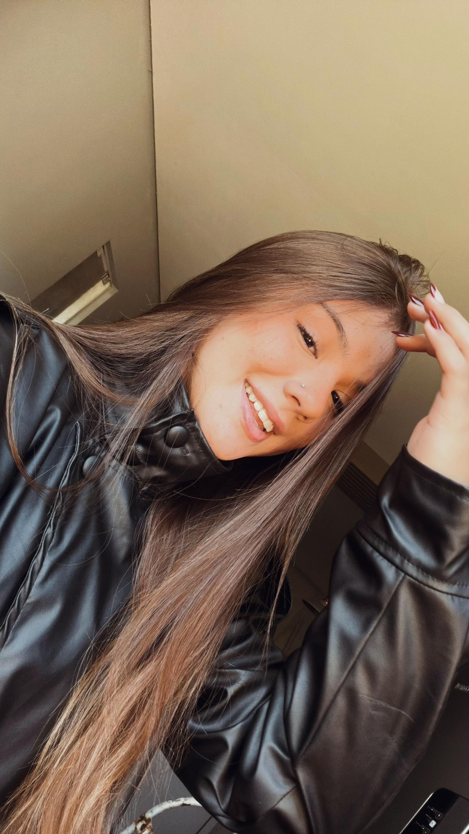 @kamilaa