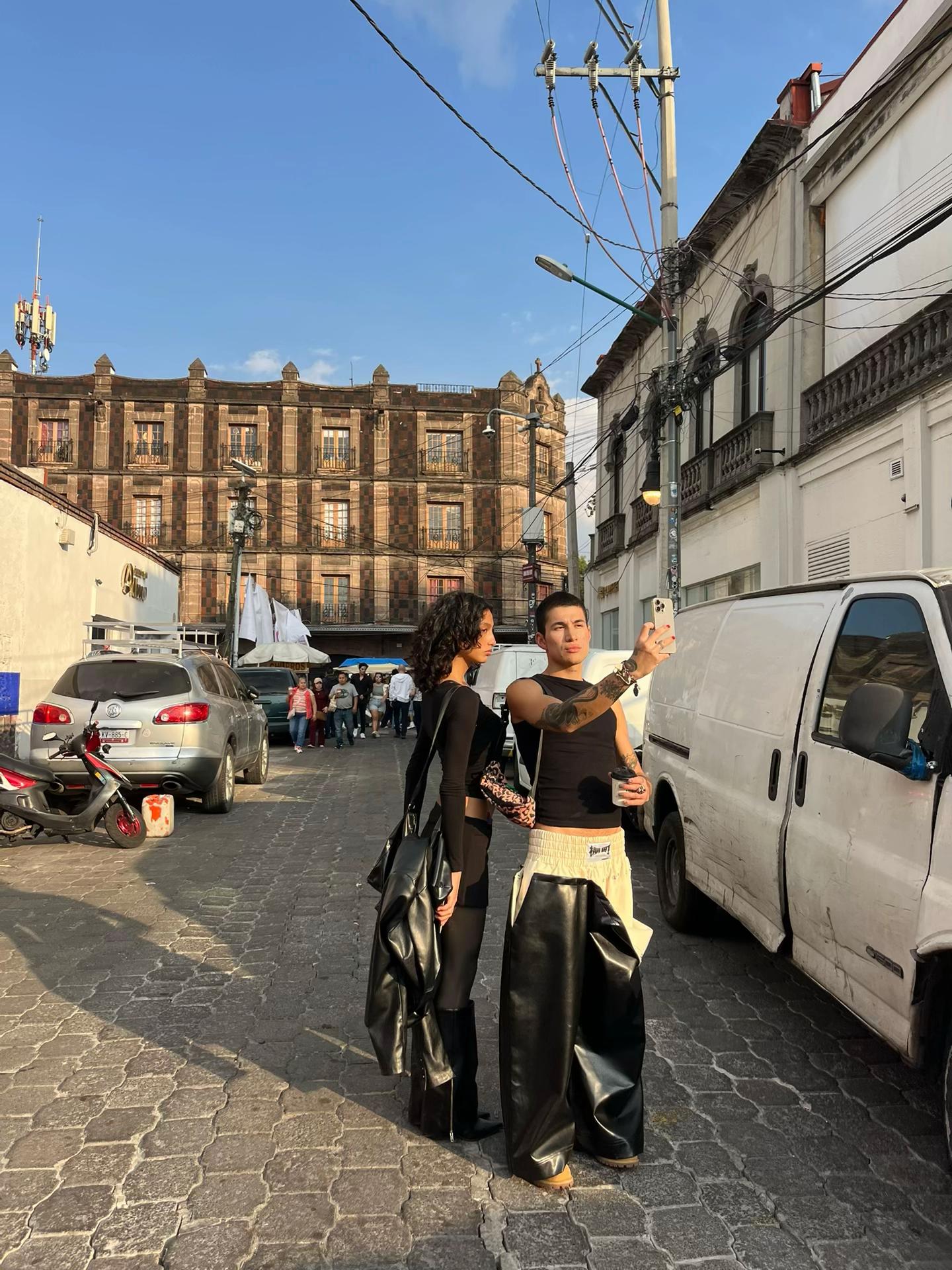 @Mellanie Guzmán