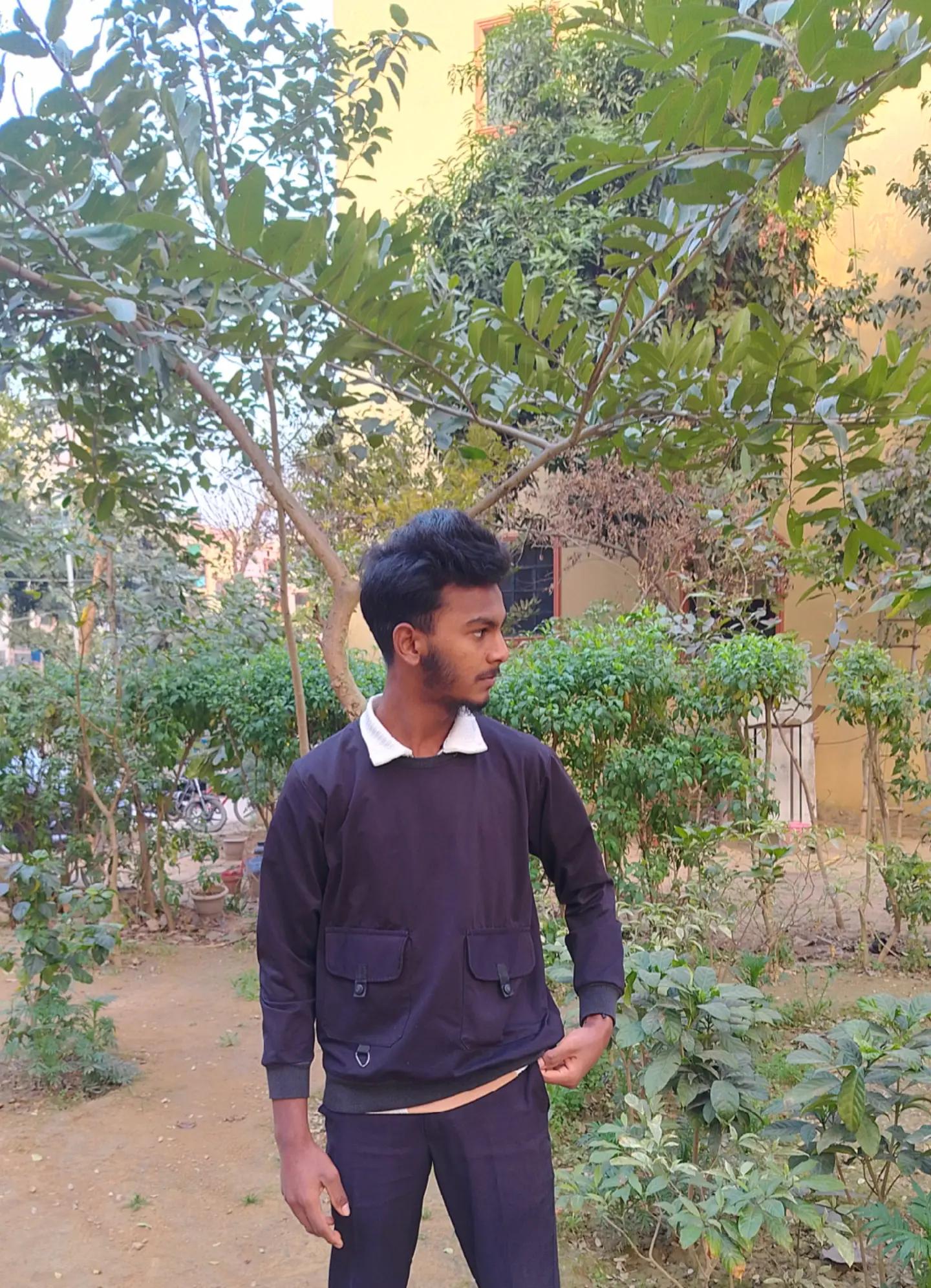 @Hasrat Rain🚭🚭🇳🇵👑🥷
