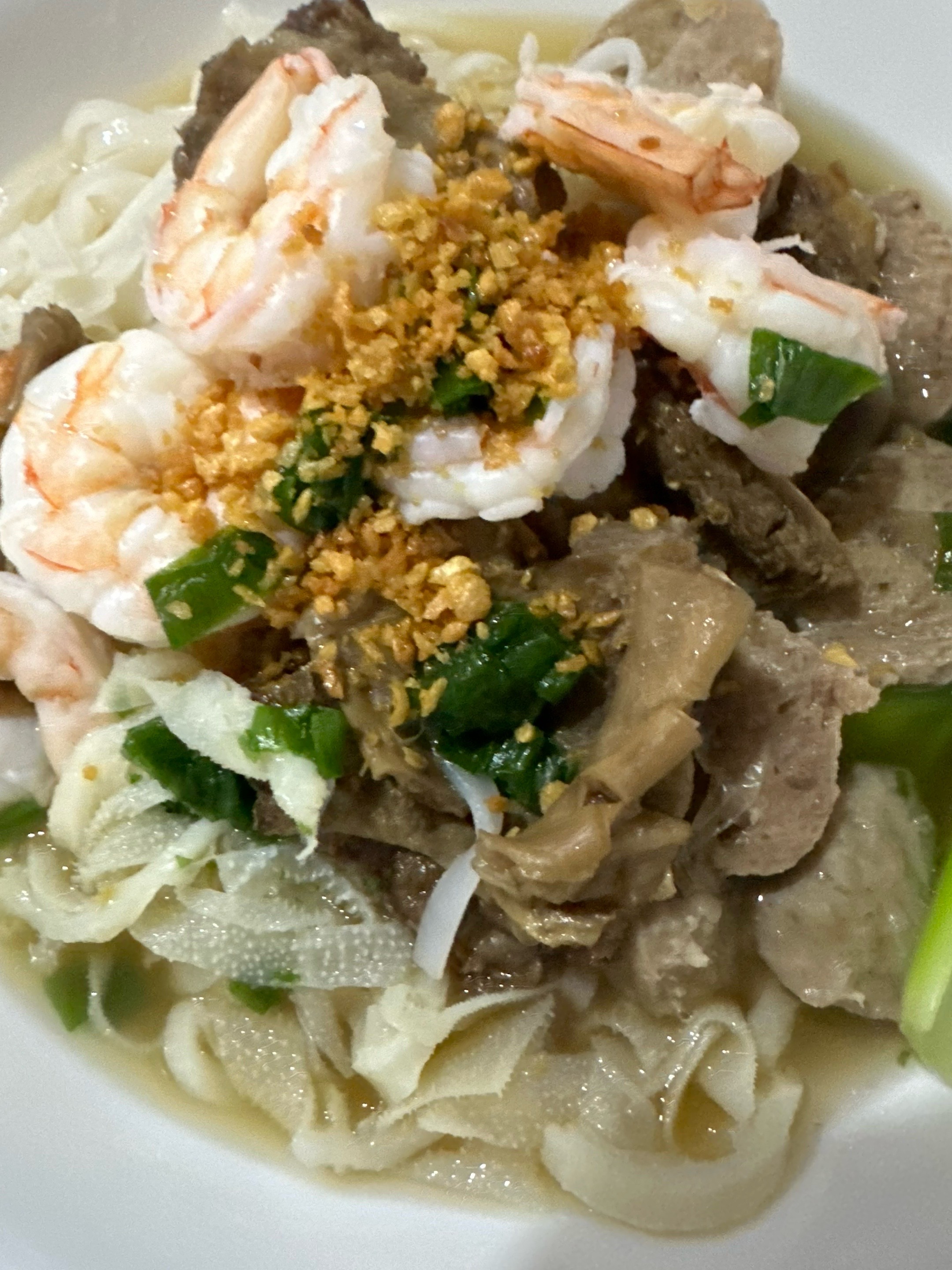 @Heng ហេង
