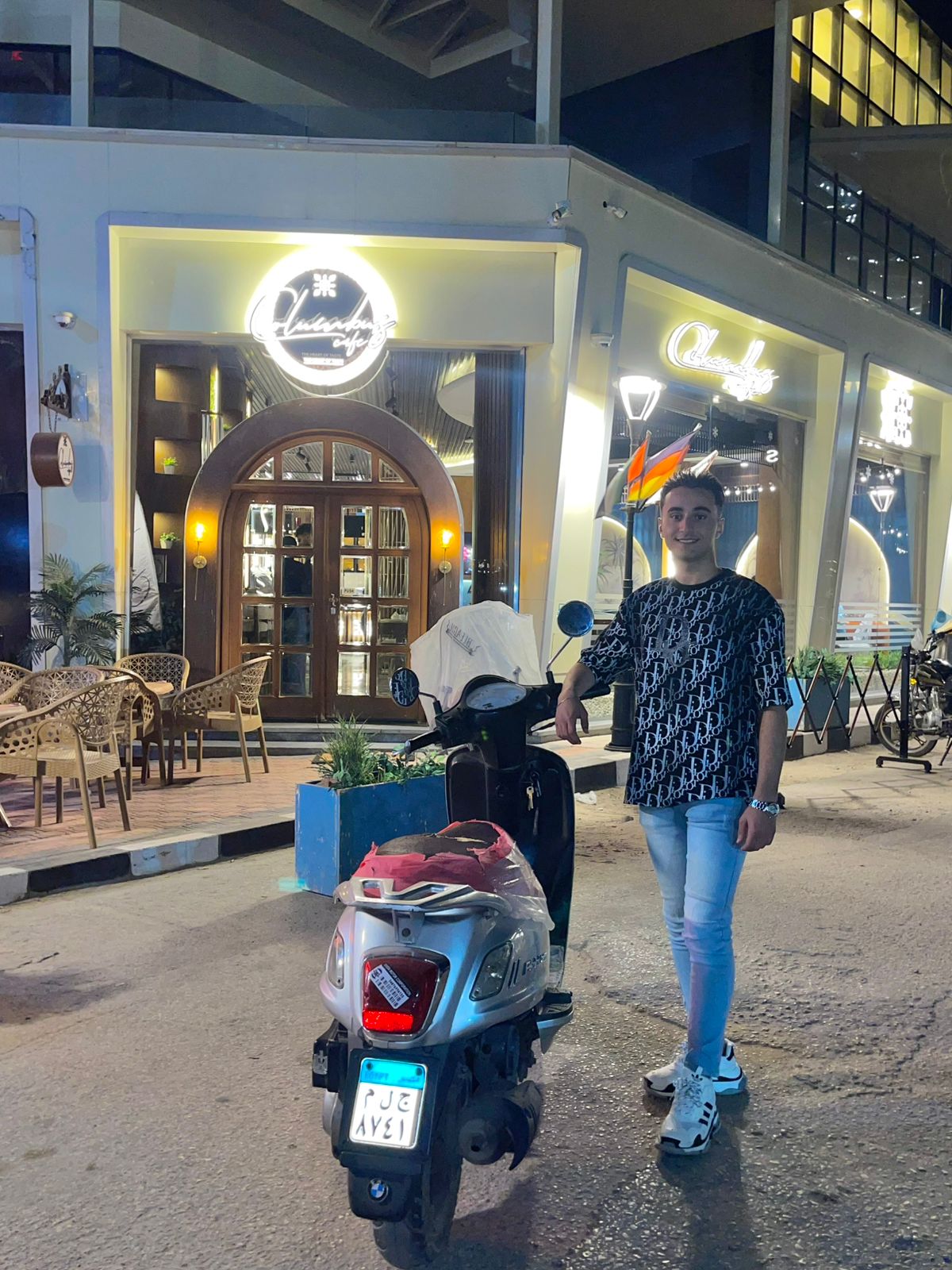 @ايـــE Y A Dـــاد 🦅💯