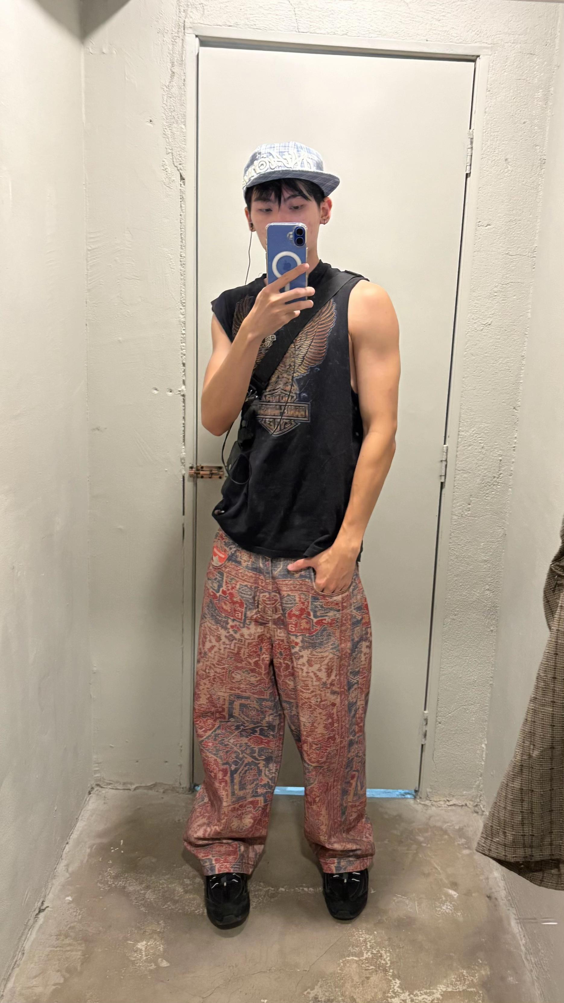 @grapeboi