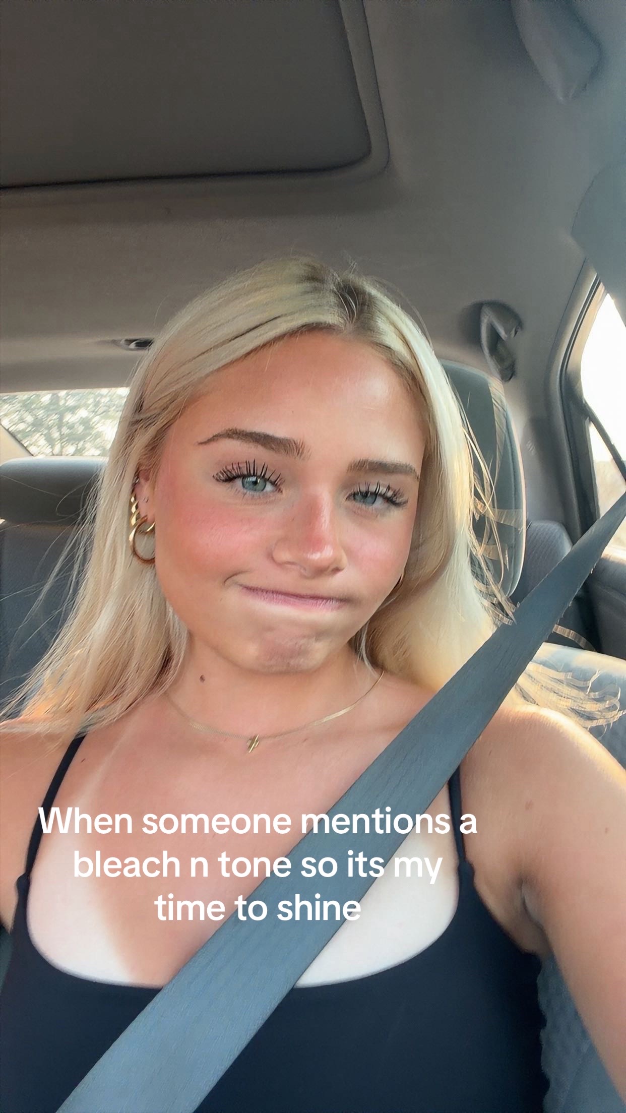 @👸🏼