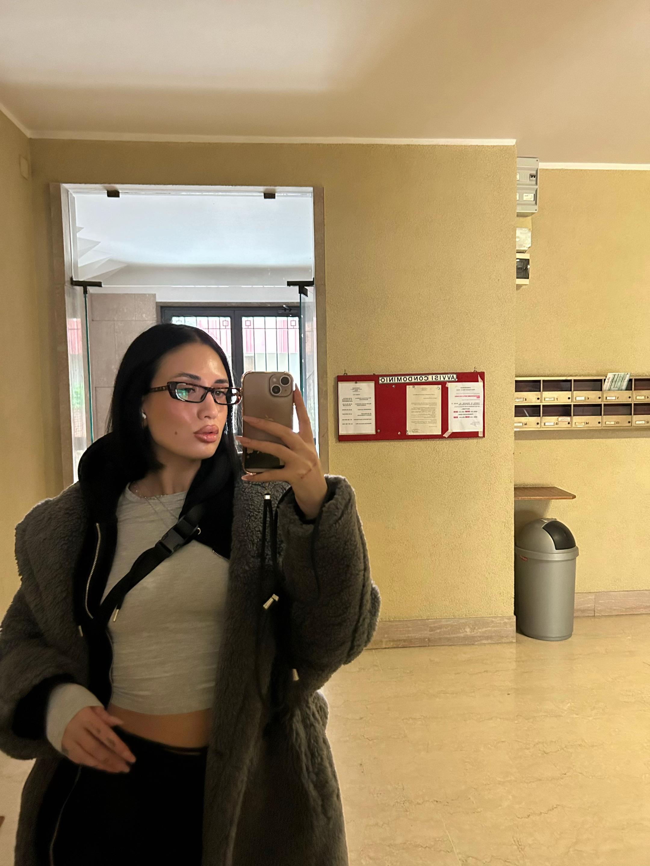 @L.