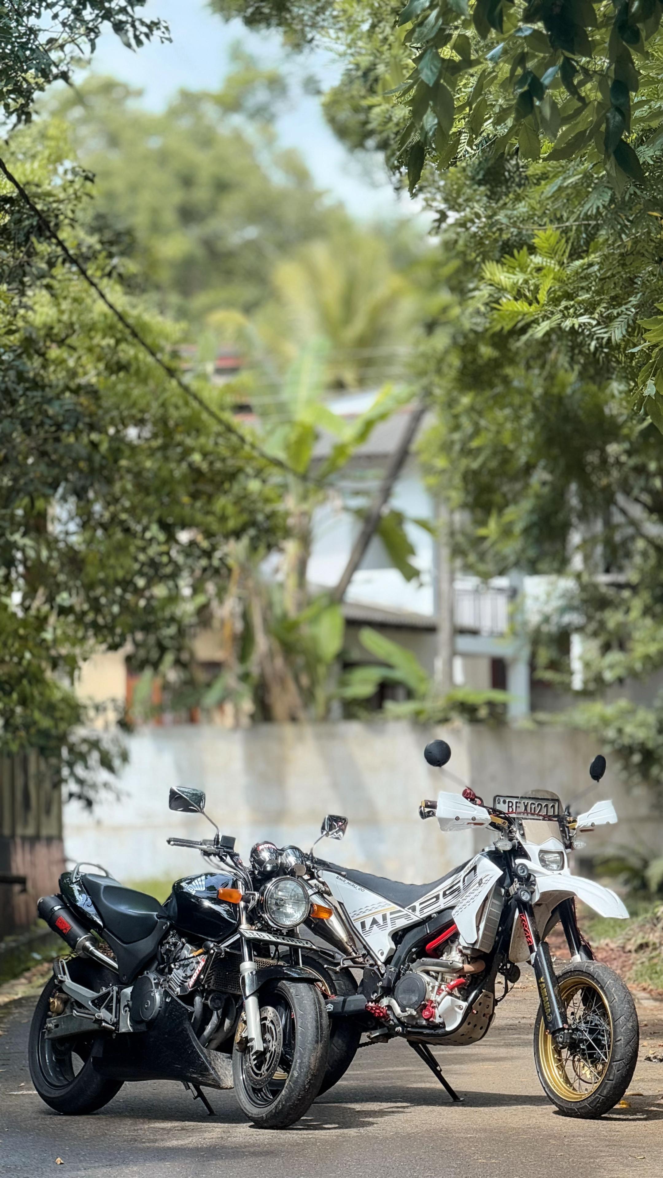 @𝐇 𝐈 𝐑 𝐔 🪬