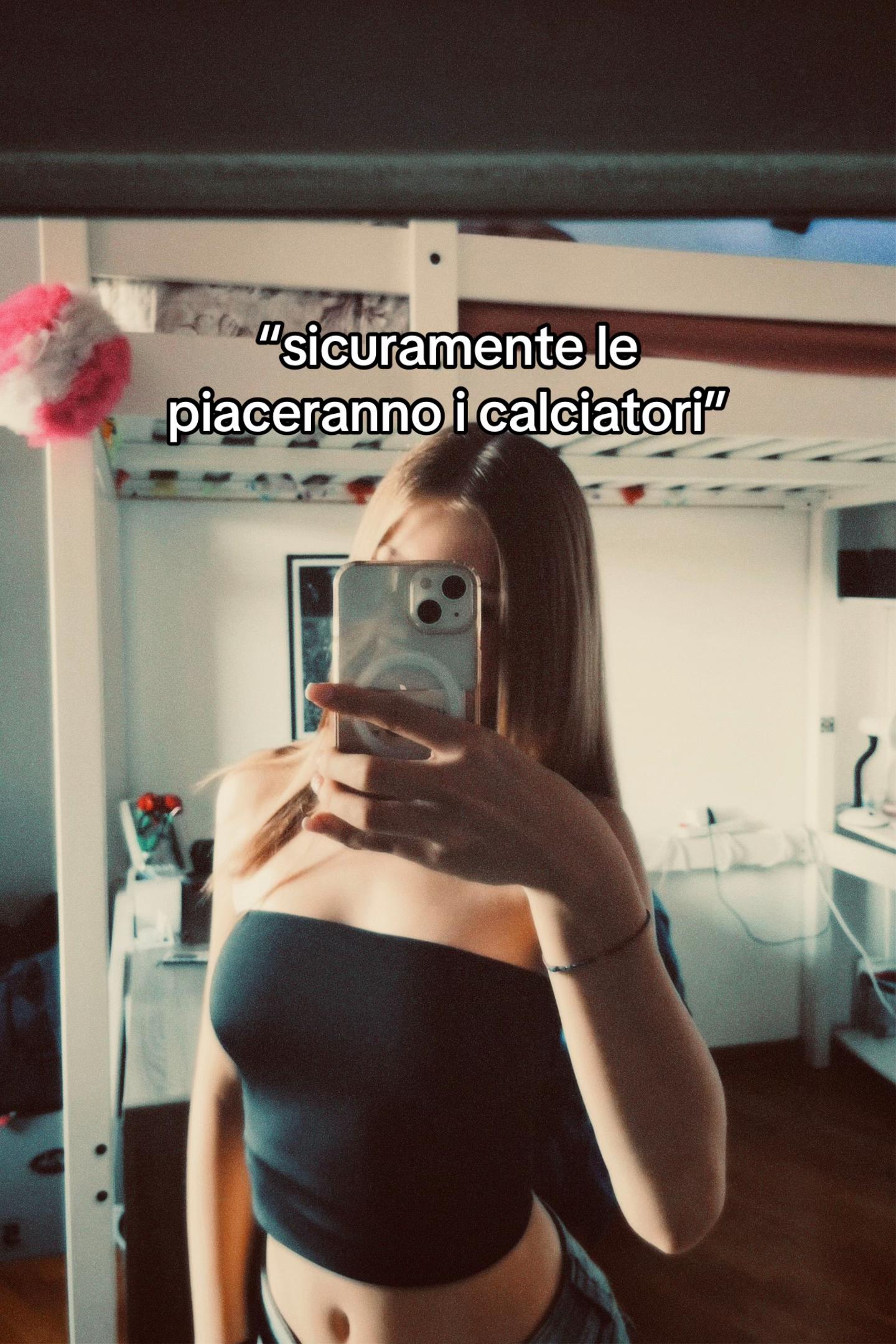 @๐๐๐