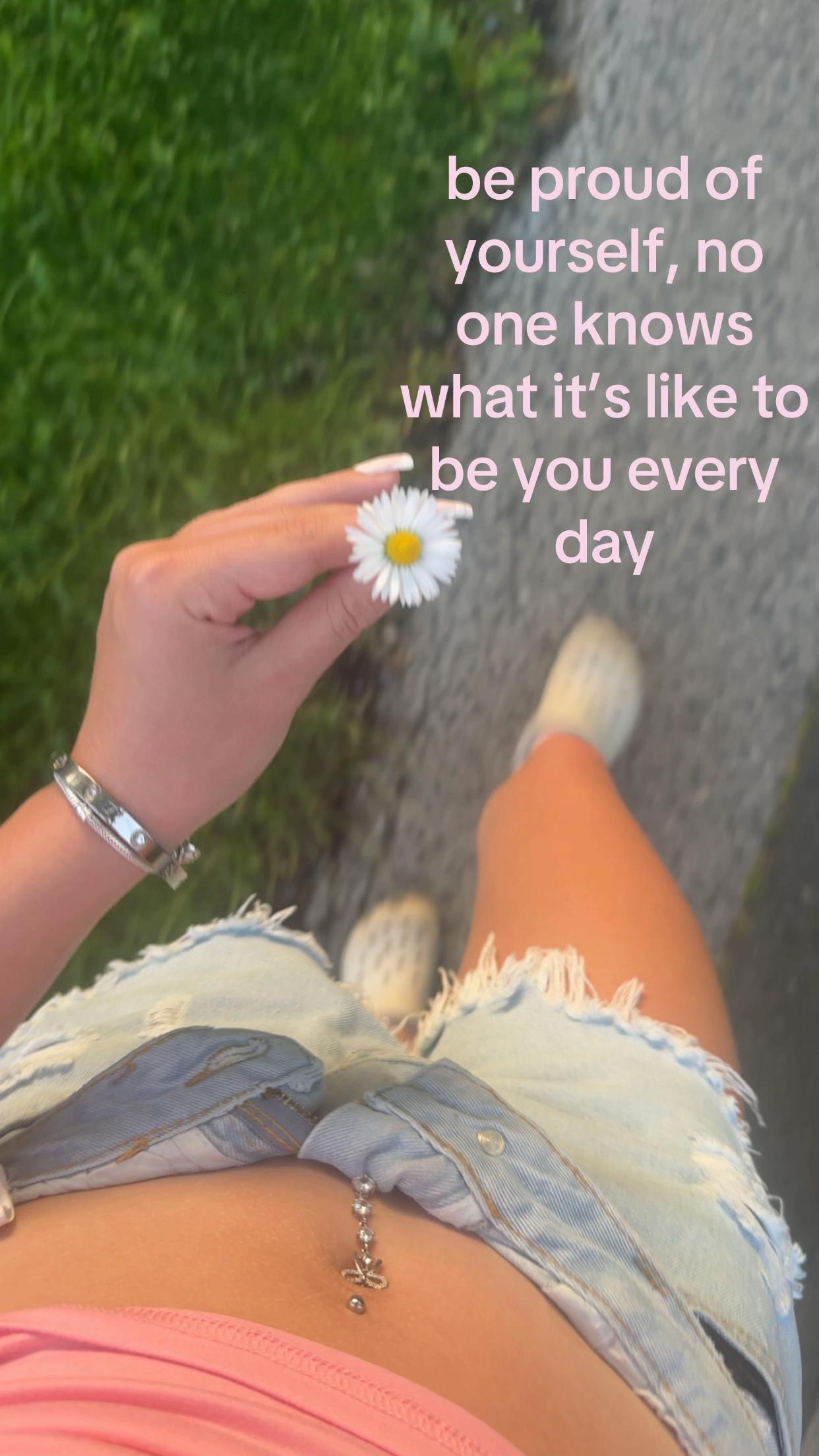 @𝐟𝐚𝐞🎀
