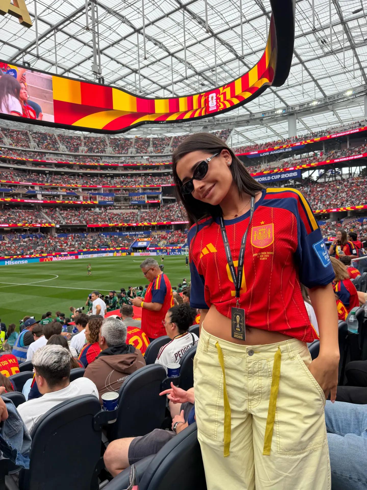 @ana pelayo