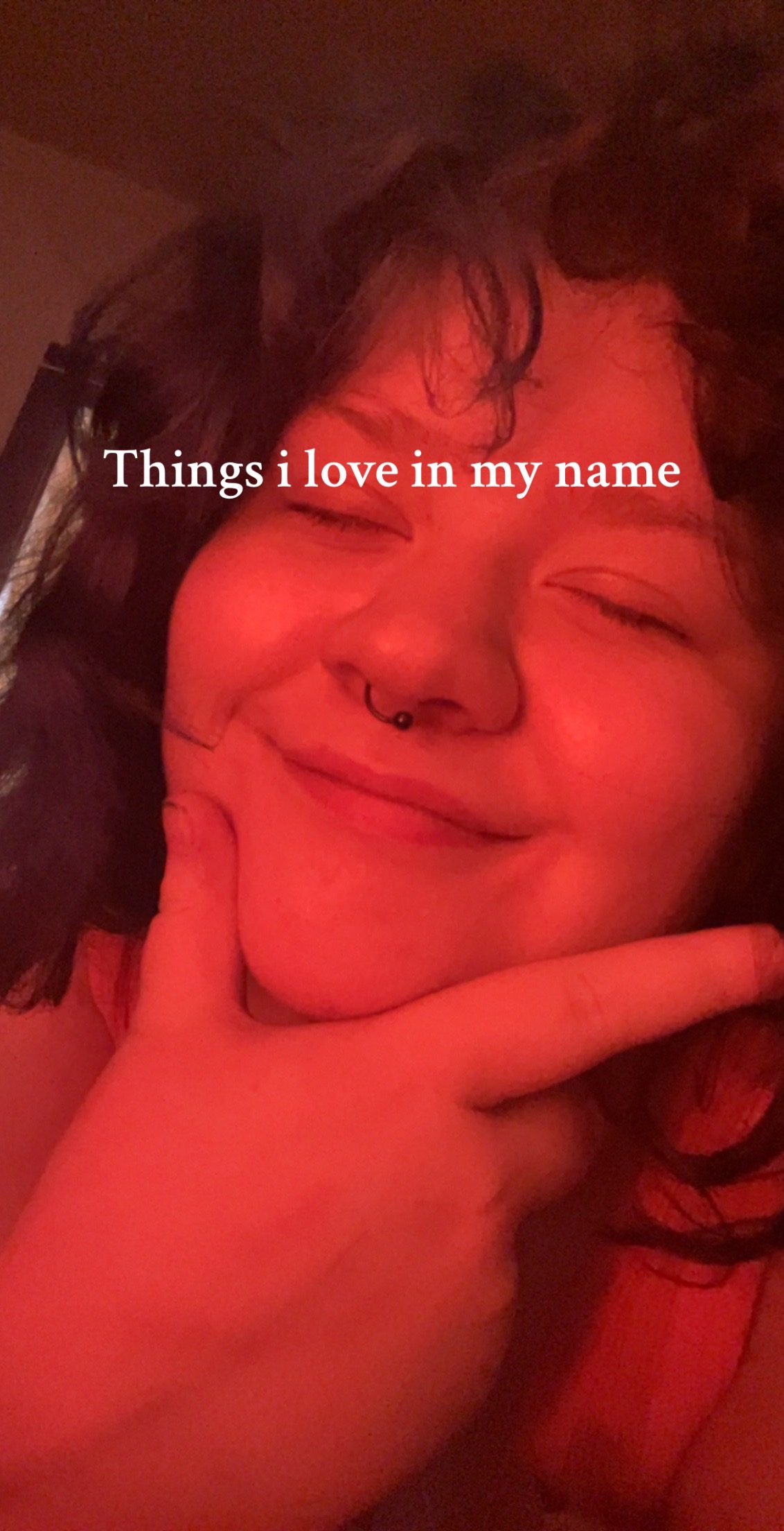 @𝓕𝓾𝔃𝔃𝔂 <3