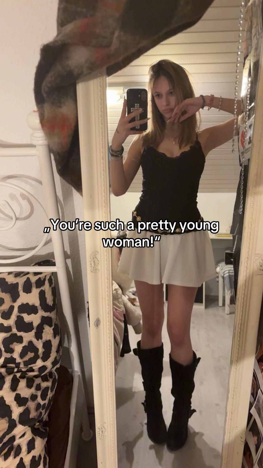 @😘🙈