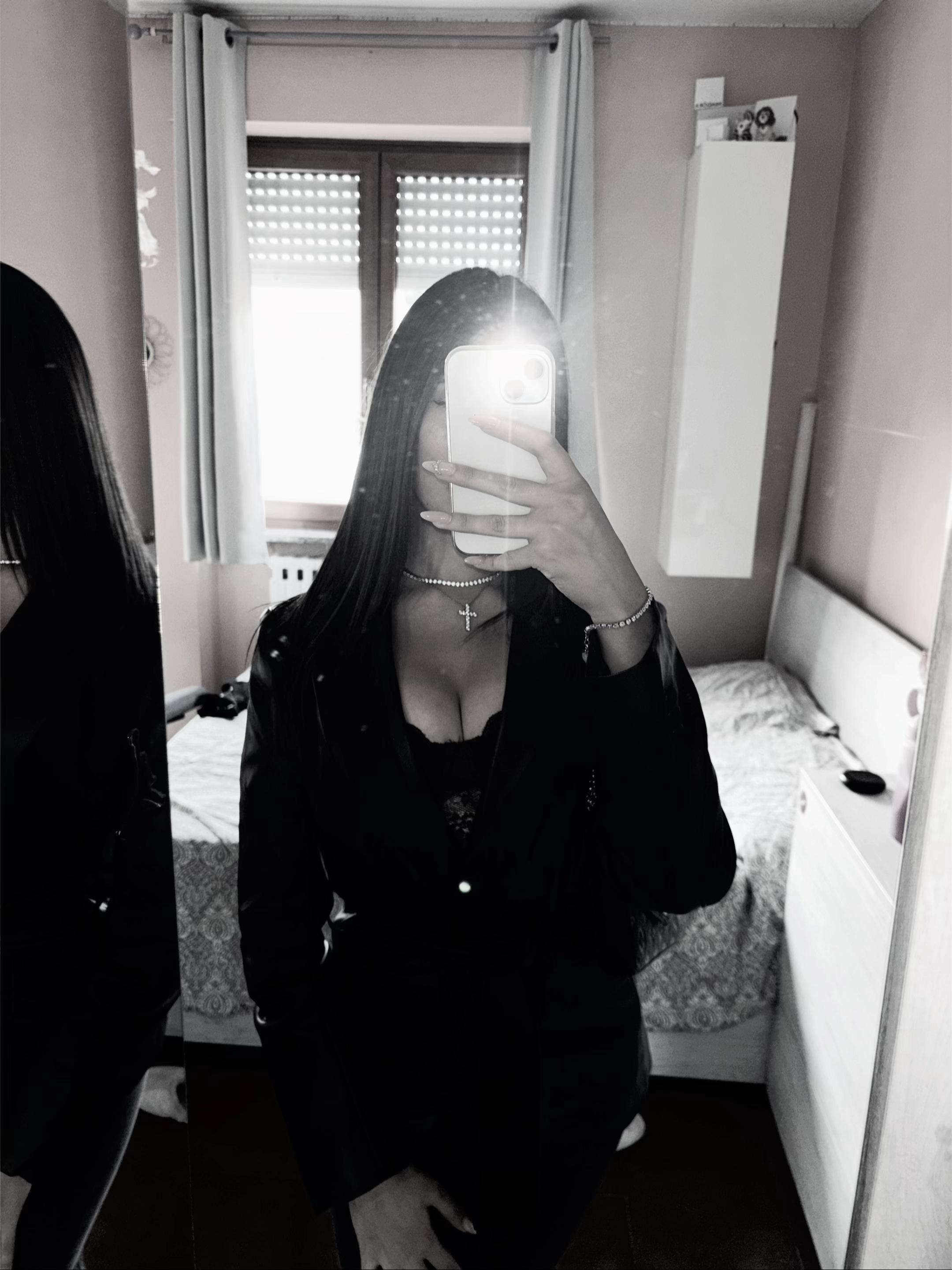 @𝑵𝑶𝑬𝑳𝑰𝑨14