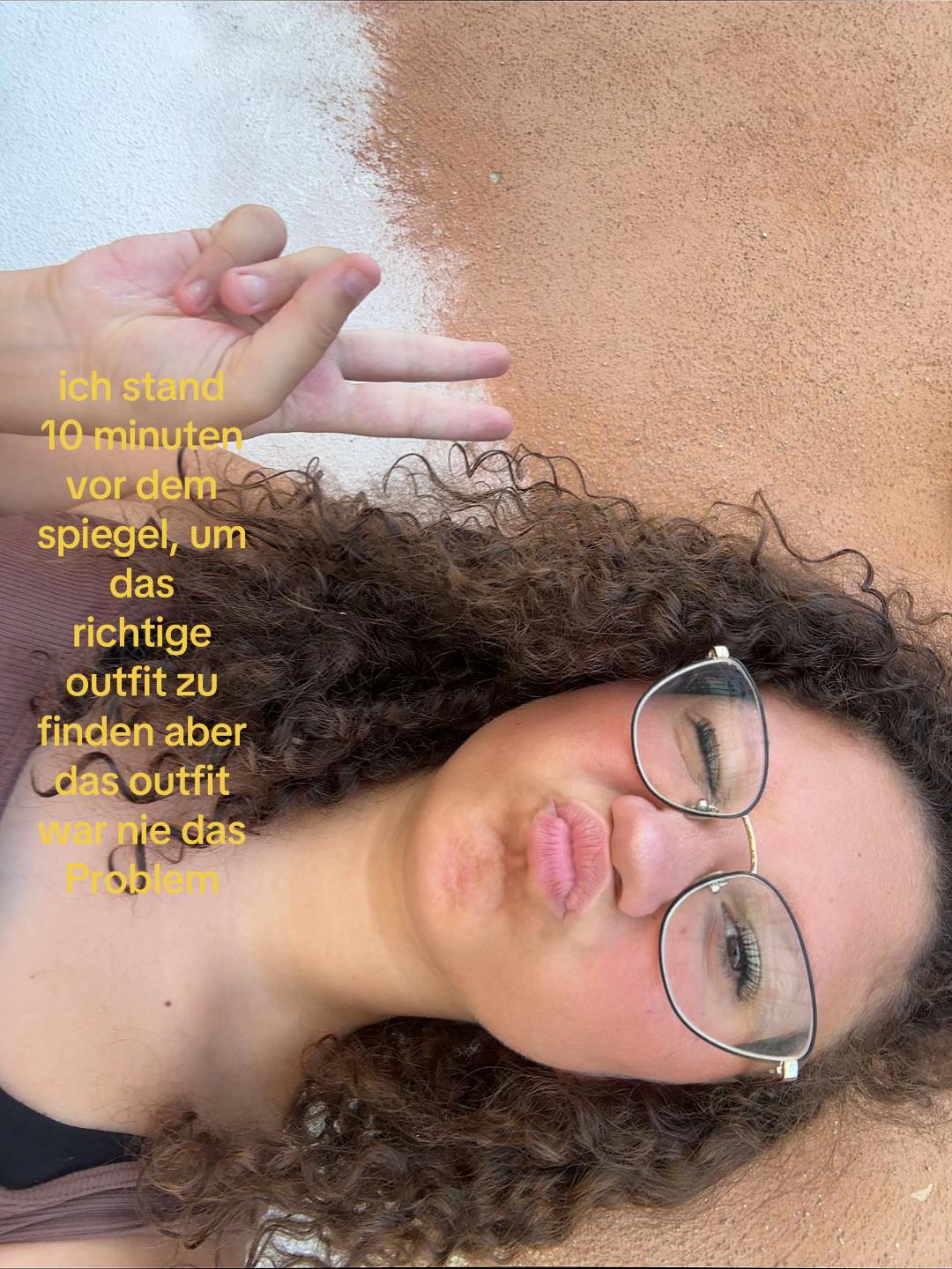 @Noemi_espx