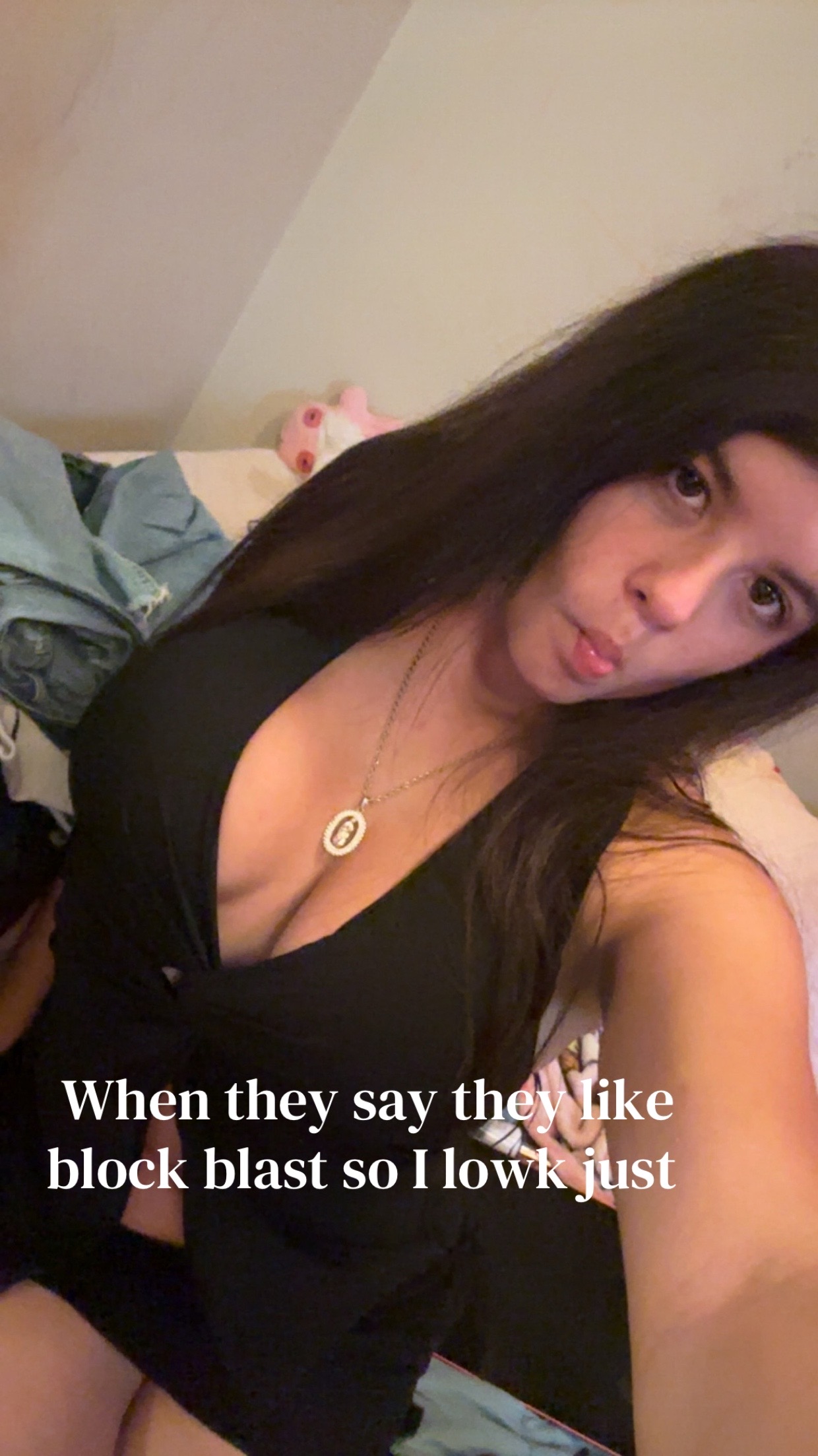 @️