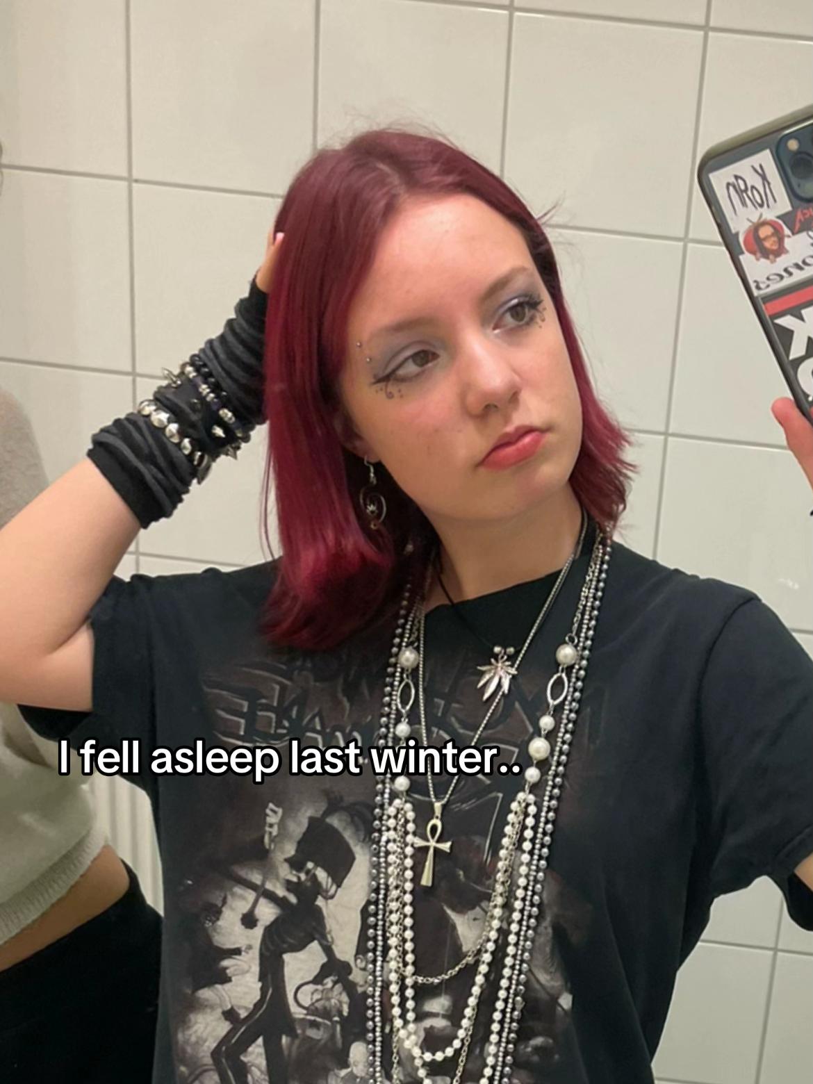 @Flo ☠︎︎