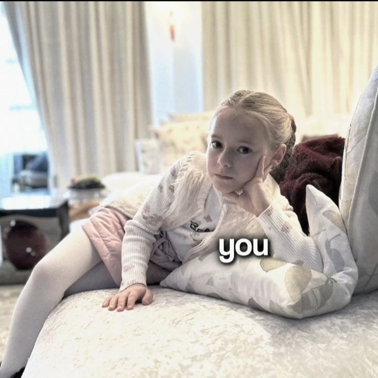@hey Lolita, hey
