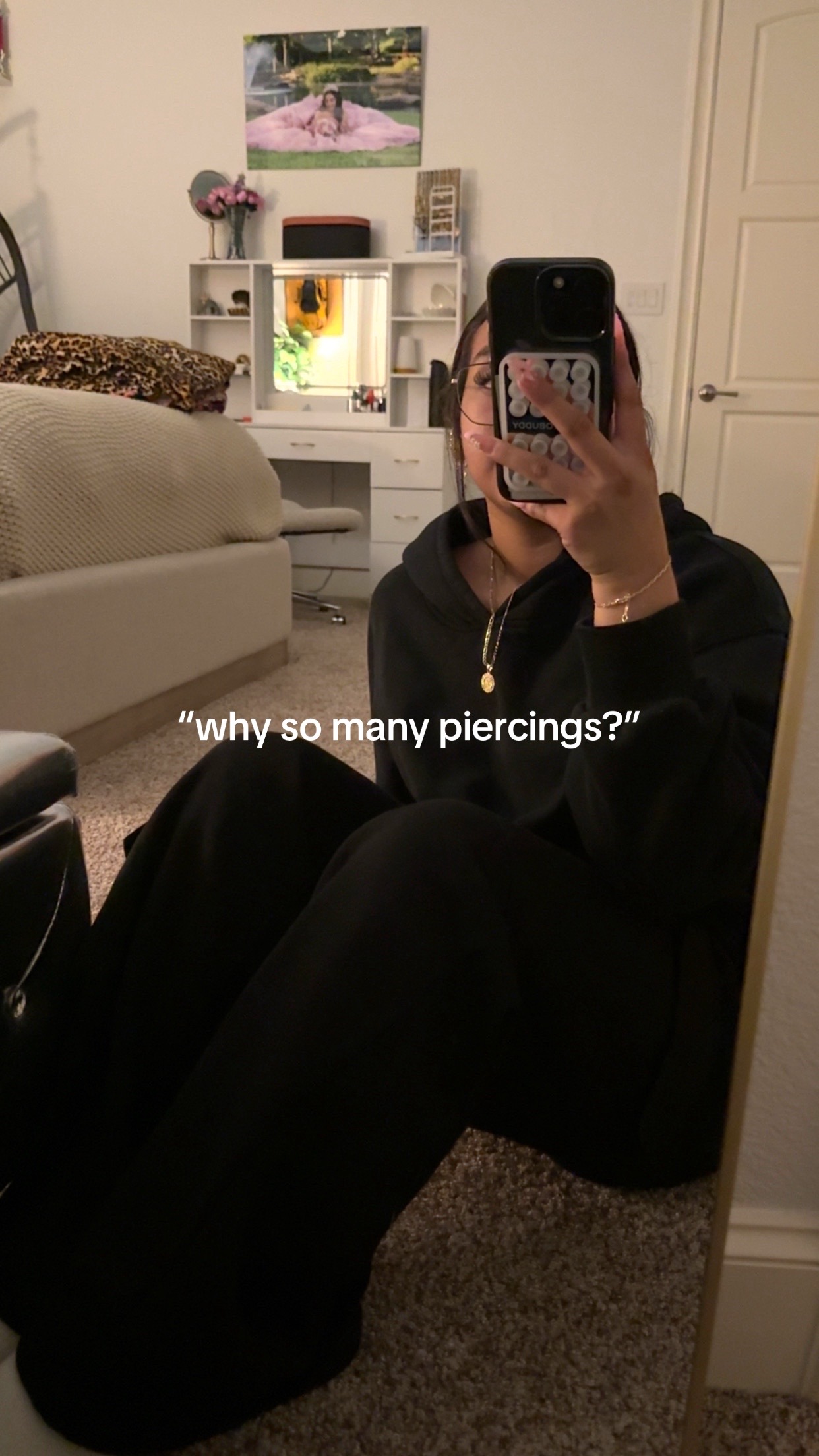 @𝔰𝔬𝔭𝔥𝔦𝔞 𝔷𝔢𝔯𝔪𝔢𝔫𝔬