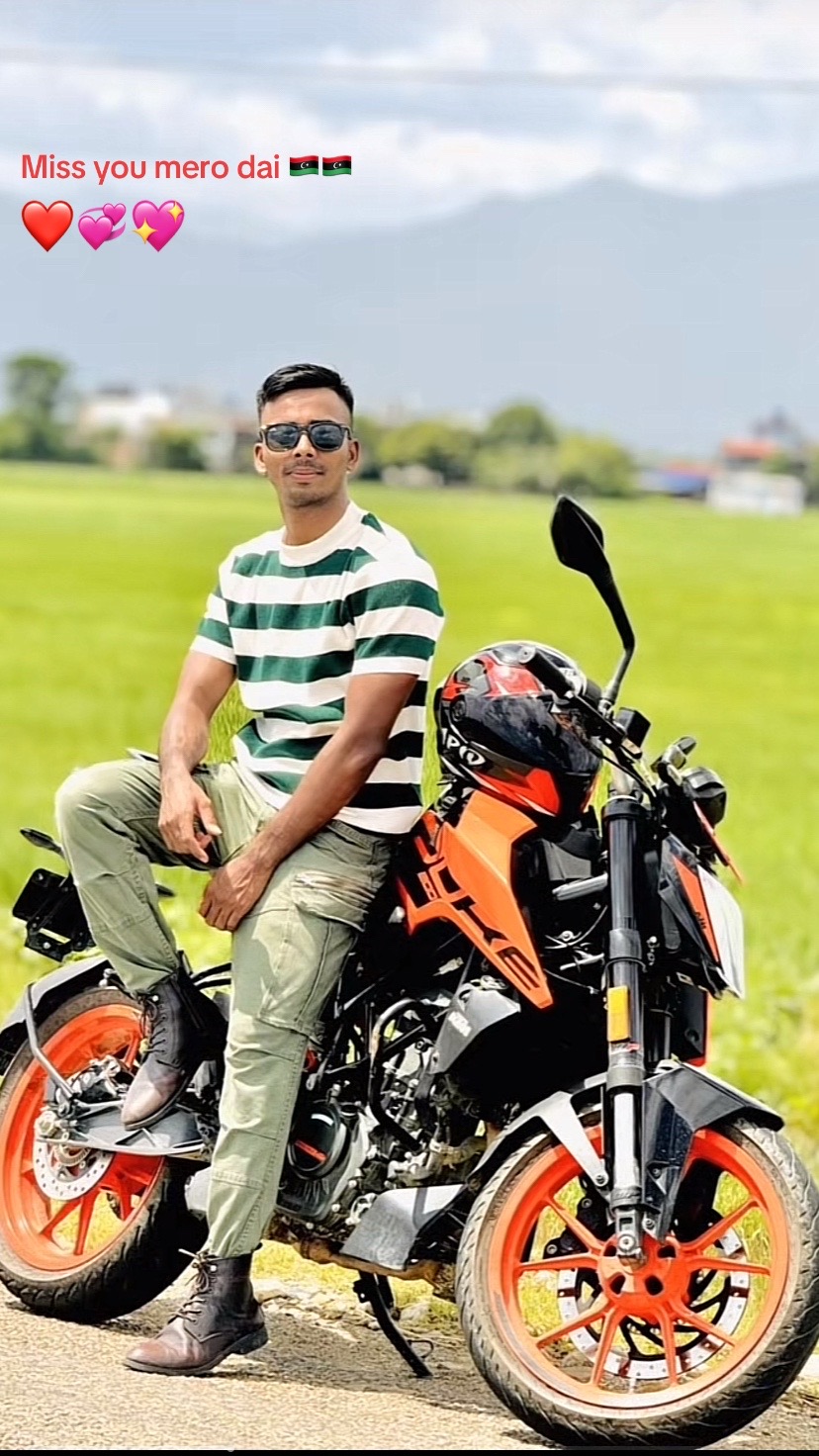 @KTM boy  o7 king 👑👩&zwj;💻