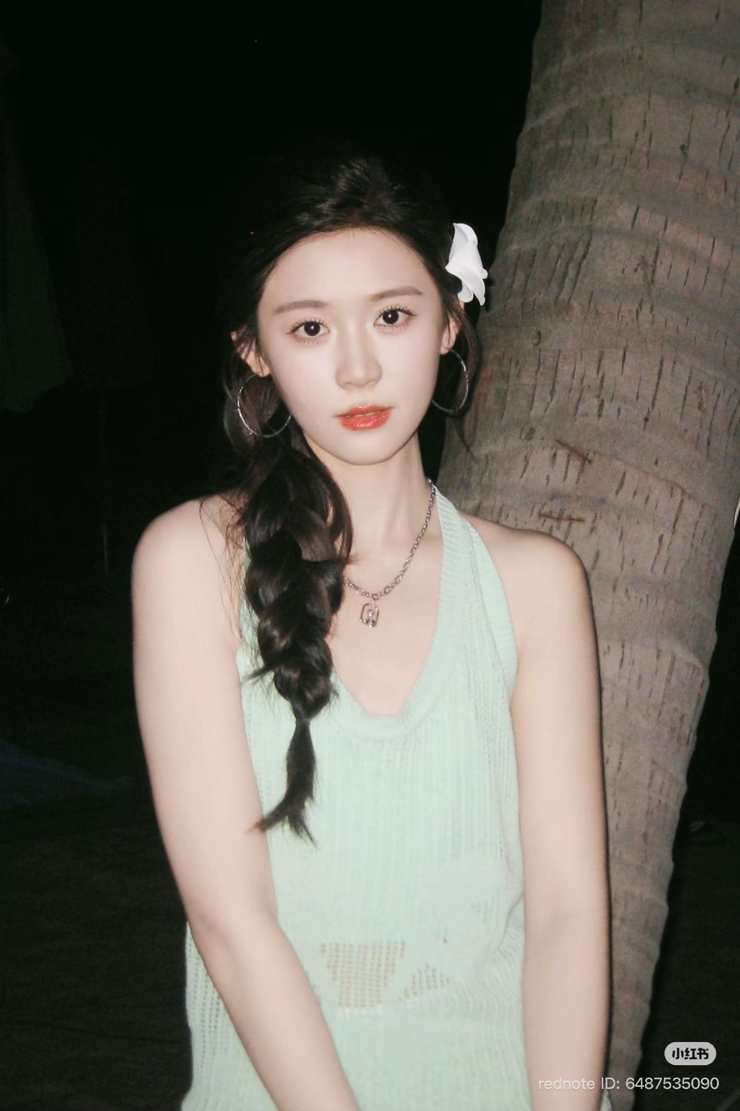 @Kẹo . Bông . Nhỏ 🍀