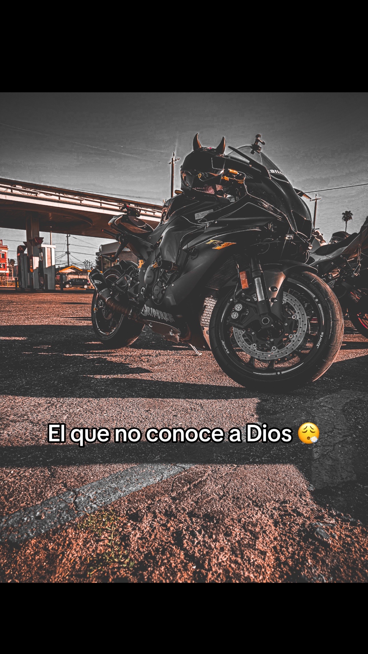 @NightR1der22