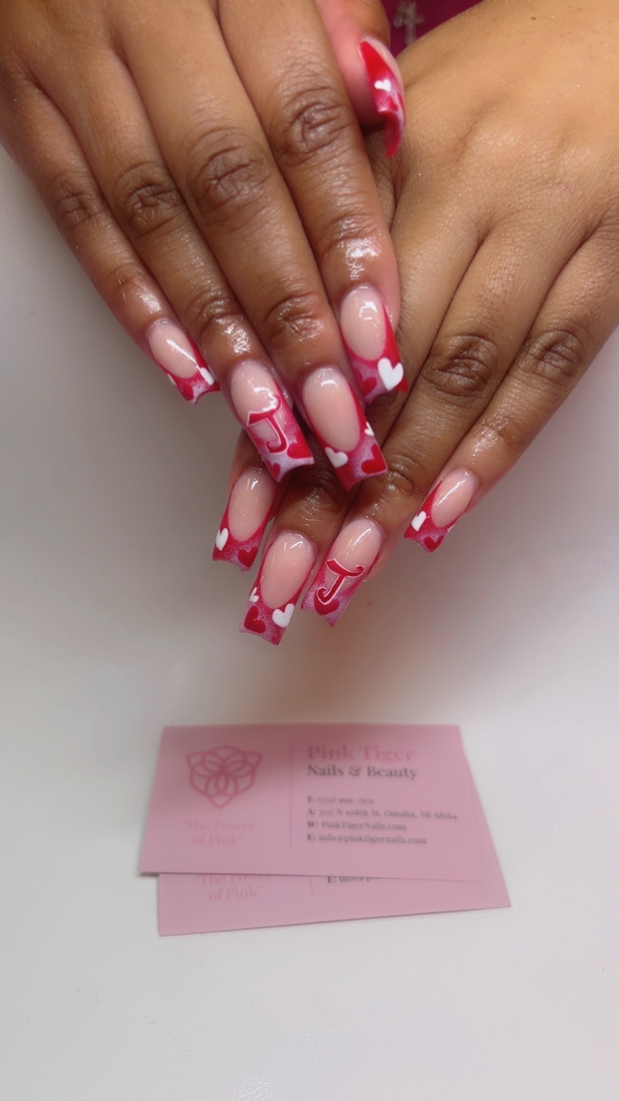 @PinkTigerNailsBeauty