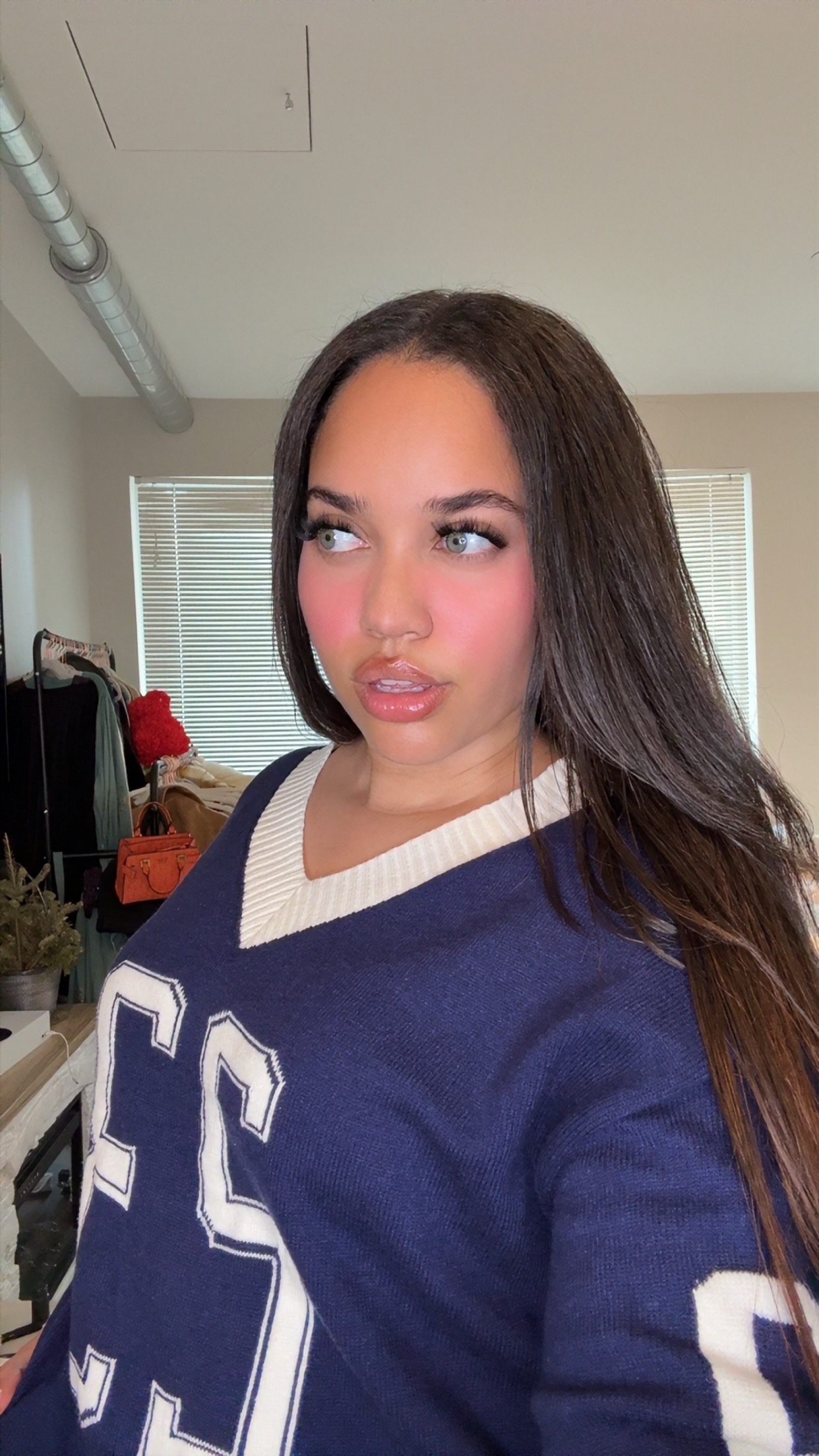 @senalovv