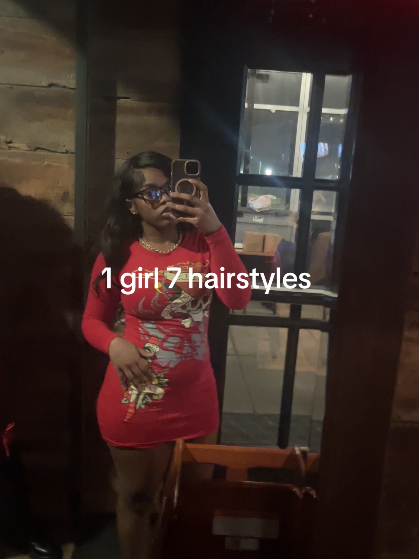 @definitelynotchrisette