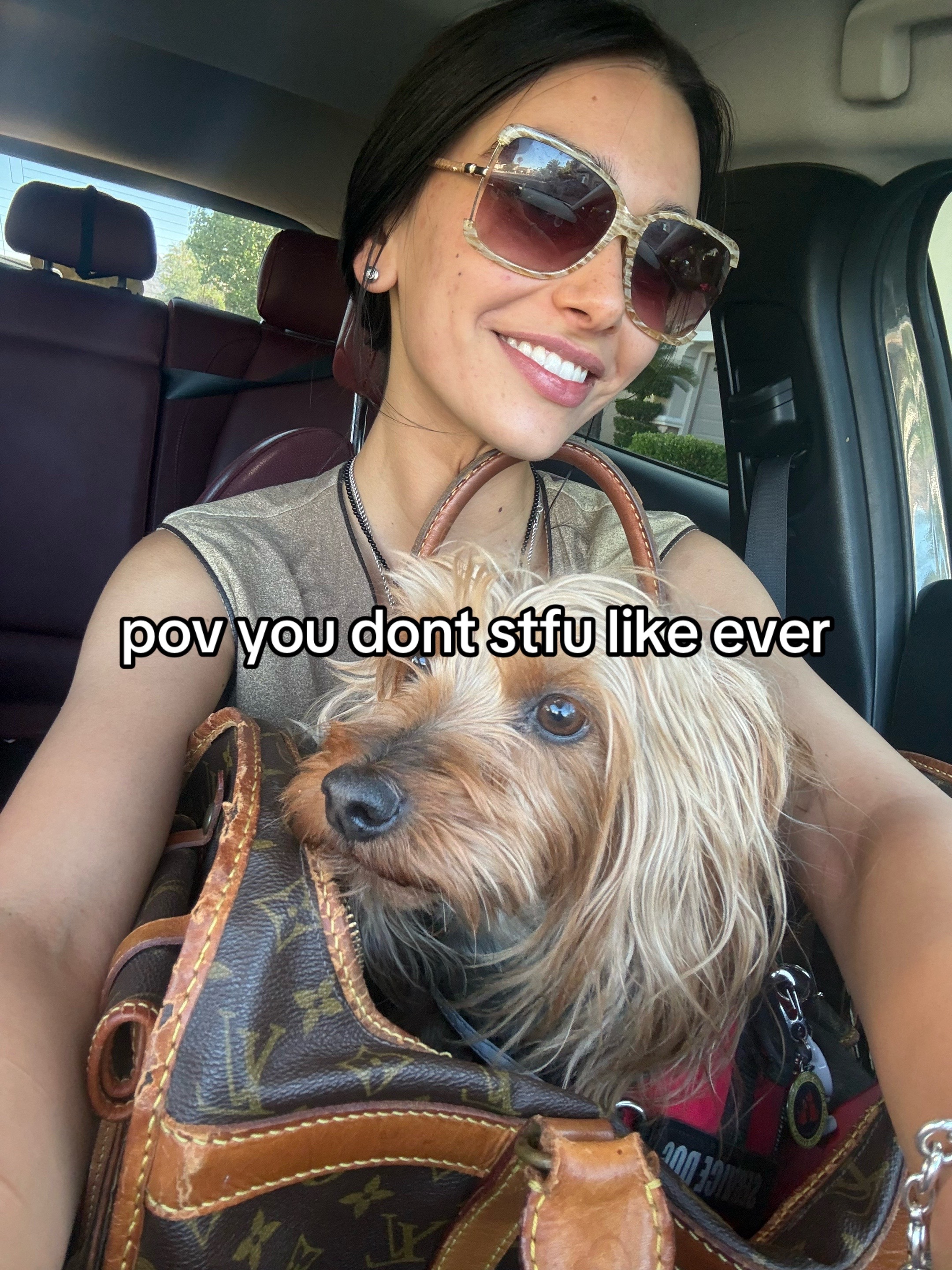 @️