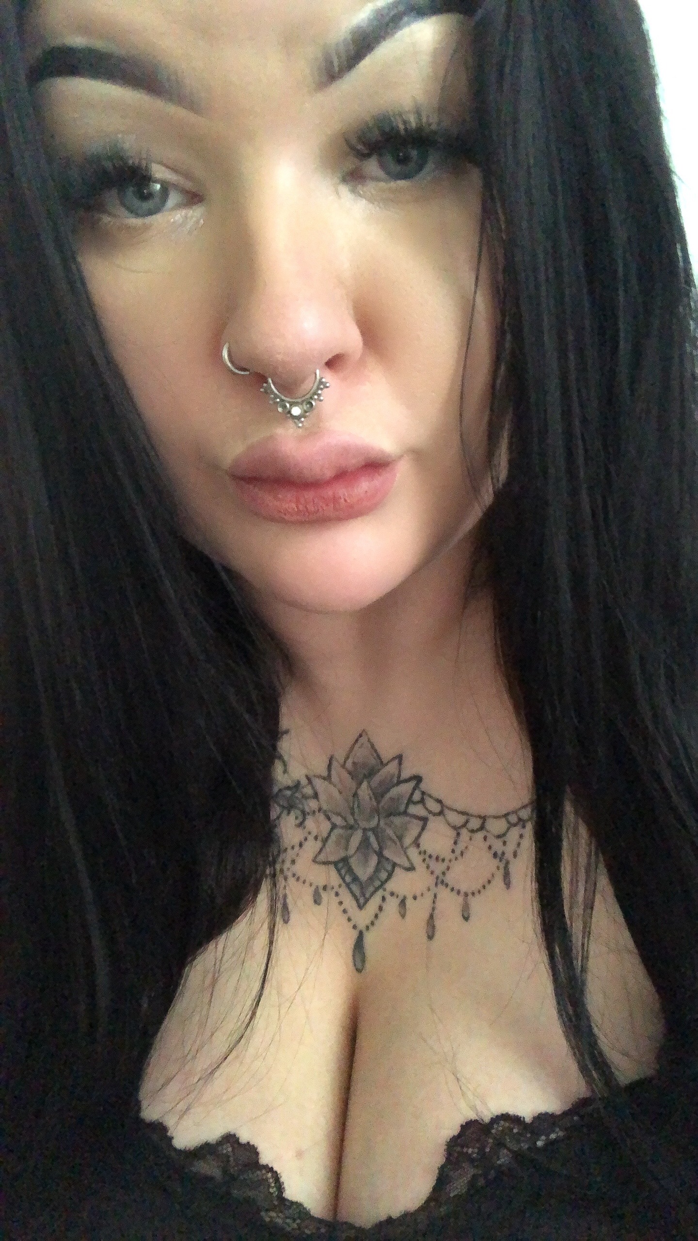 @D🖤