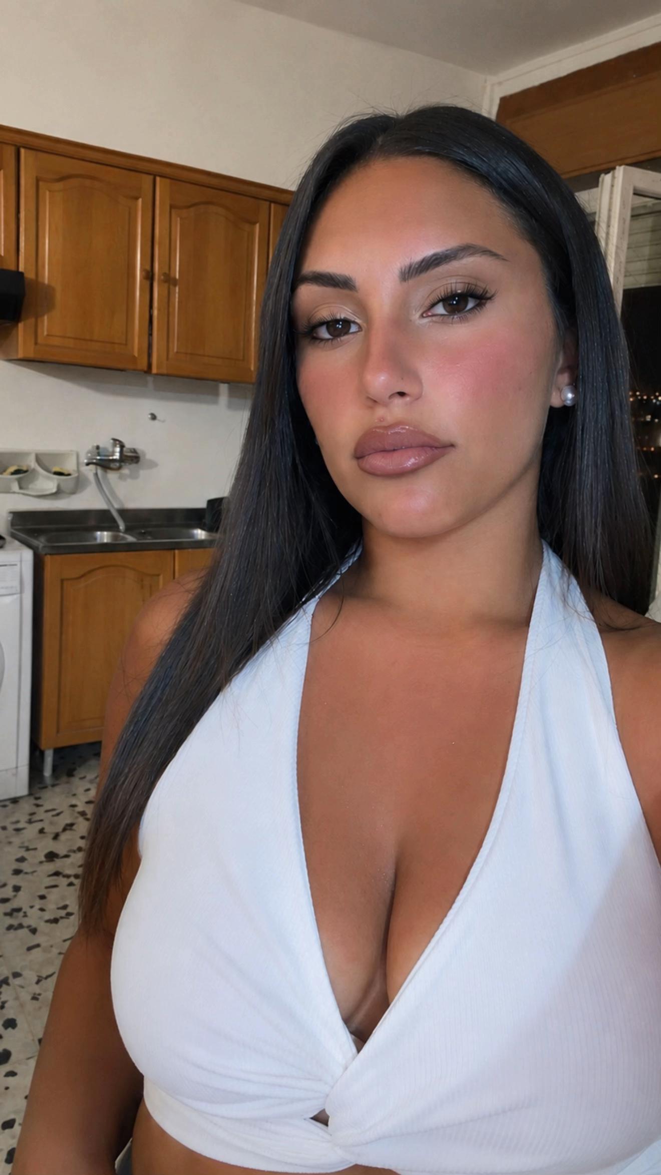 @Veronica Luciano