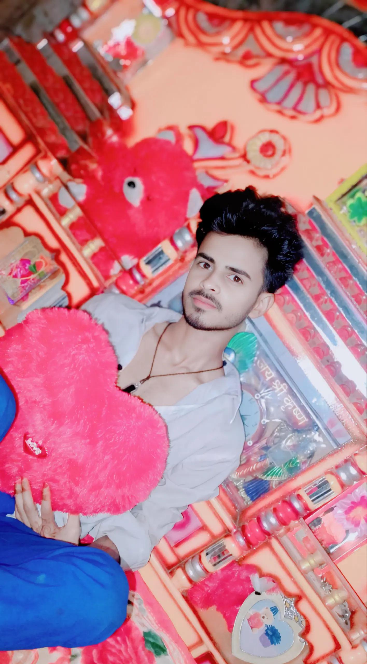 @༄😜Simple_💖_ Boy😘༄