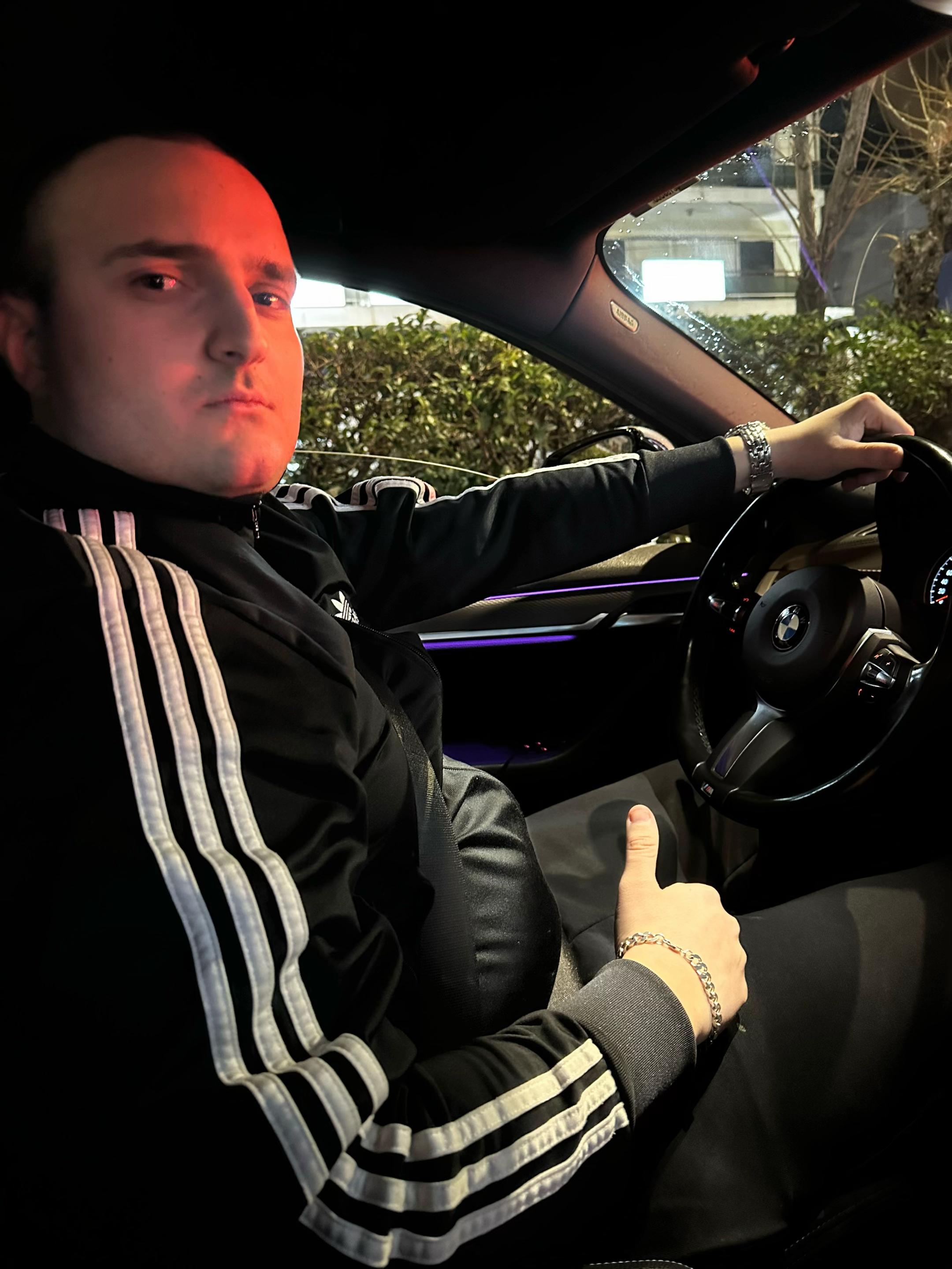 @DTsagk