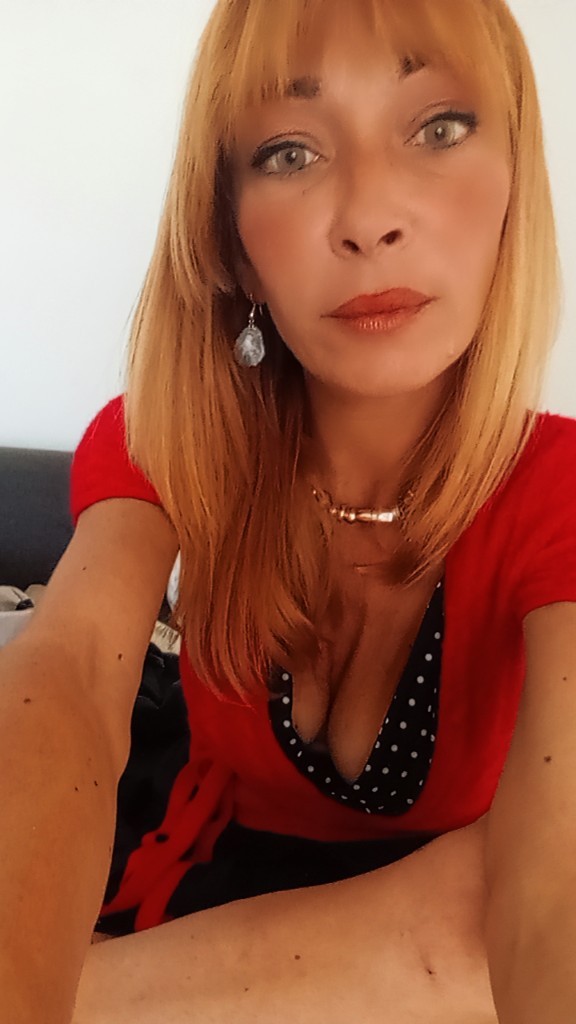@Valeshami