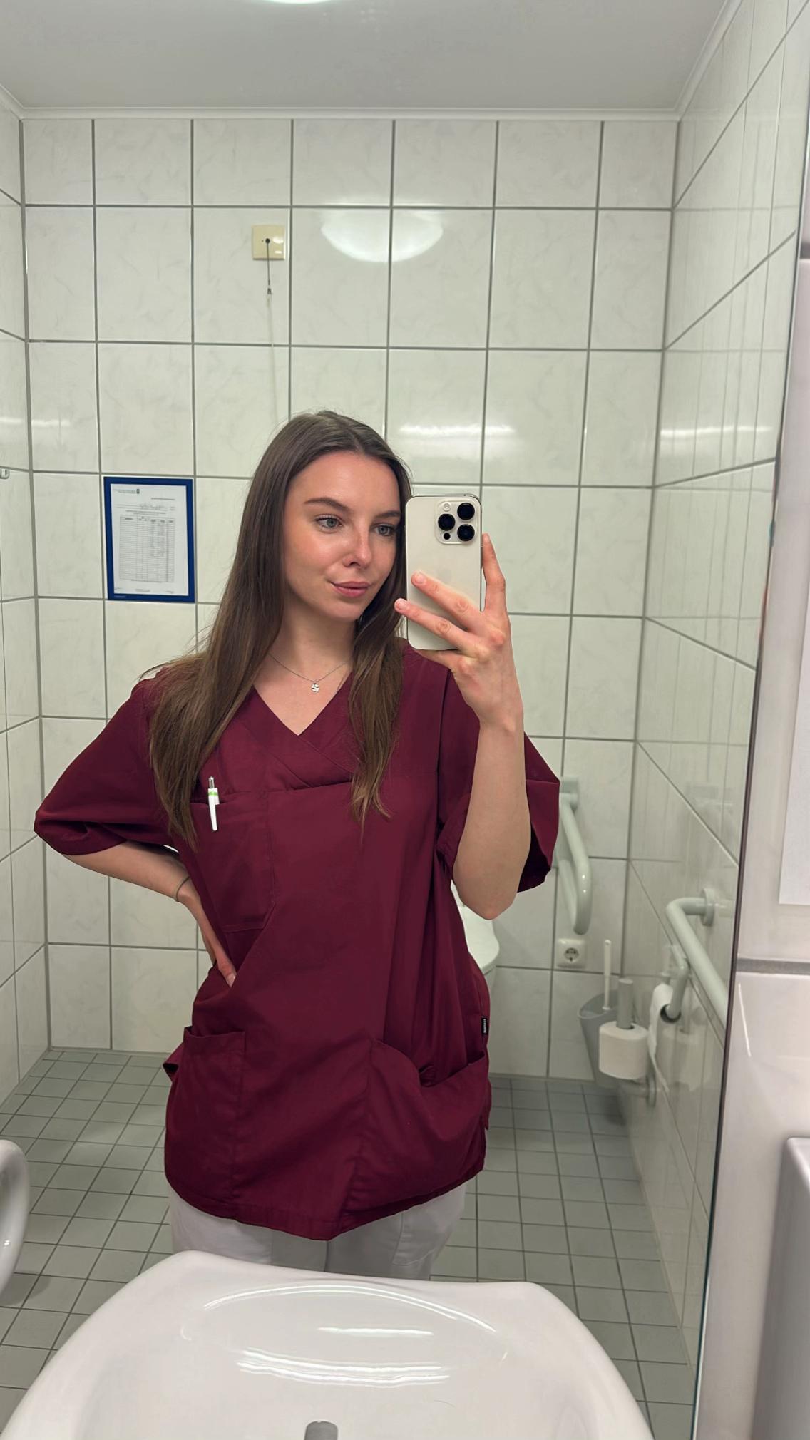 @Sandy🏥👩🏻⚕️