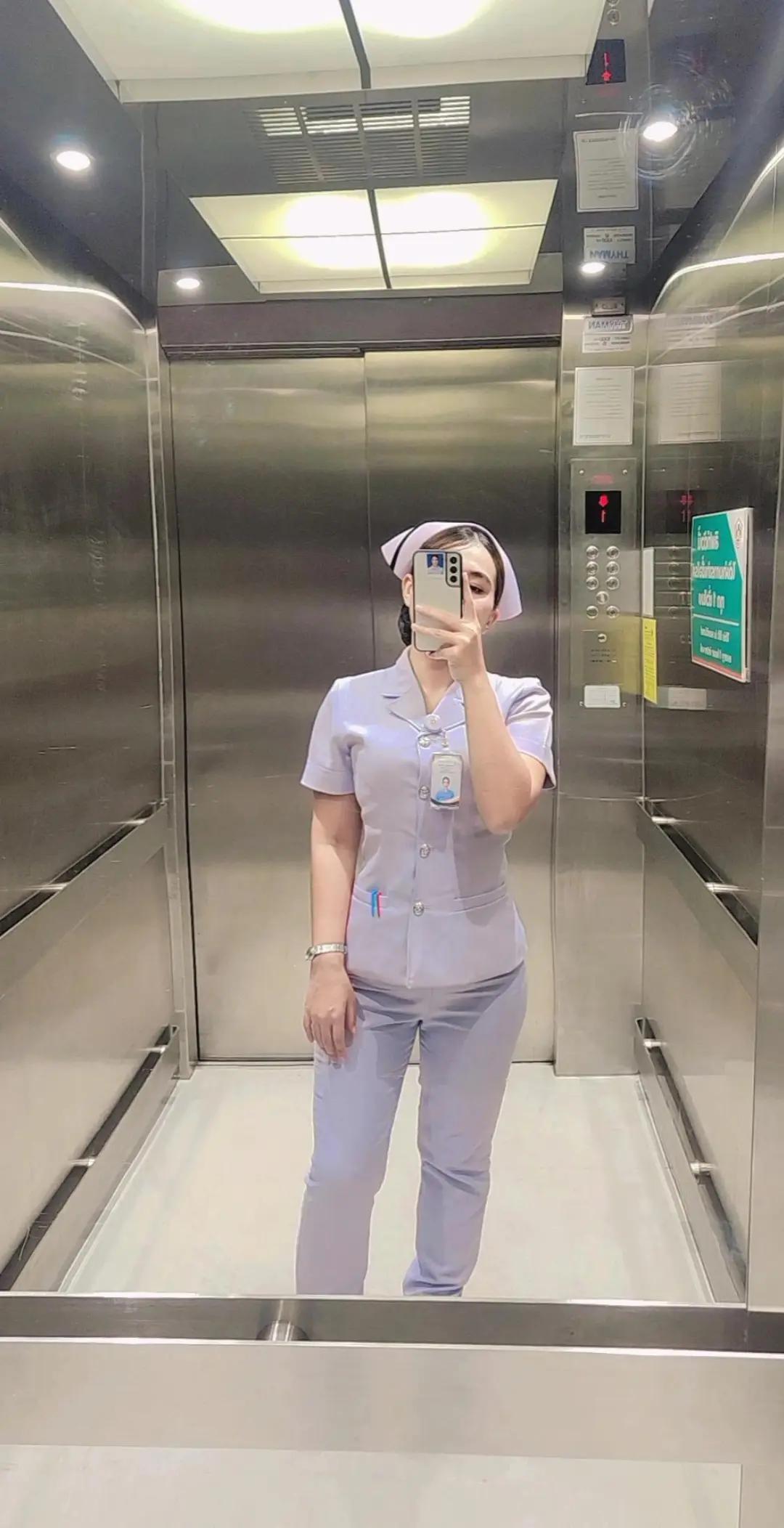 @ออกัส จำหน่ายเหรียญโปรยทาน