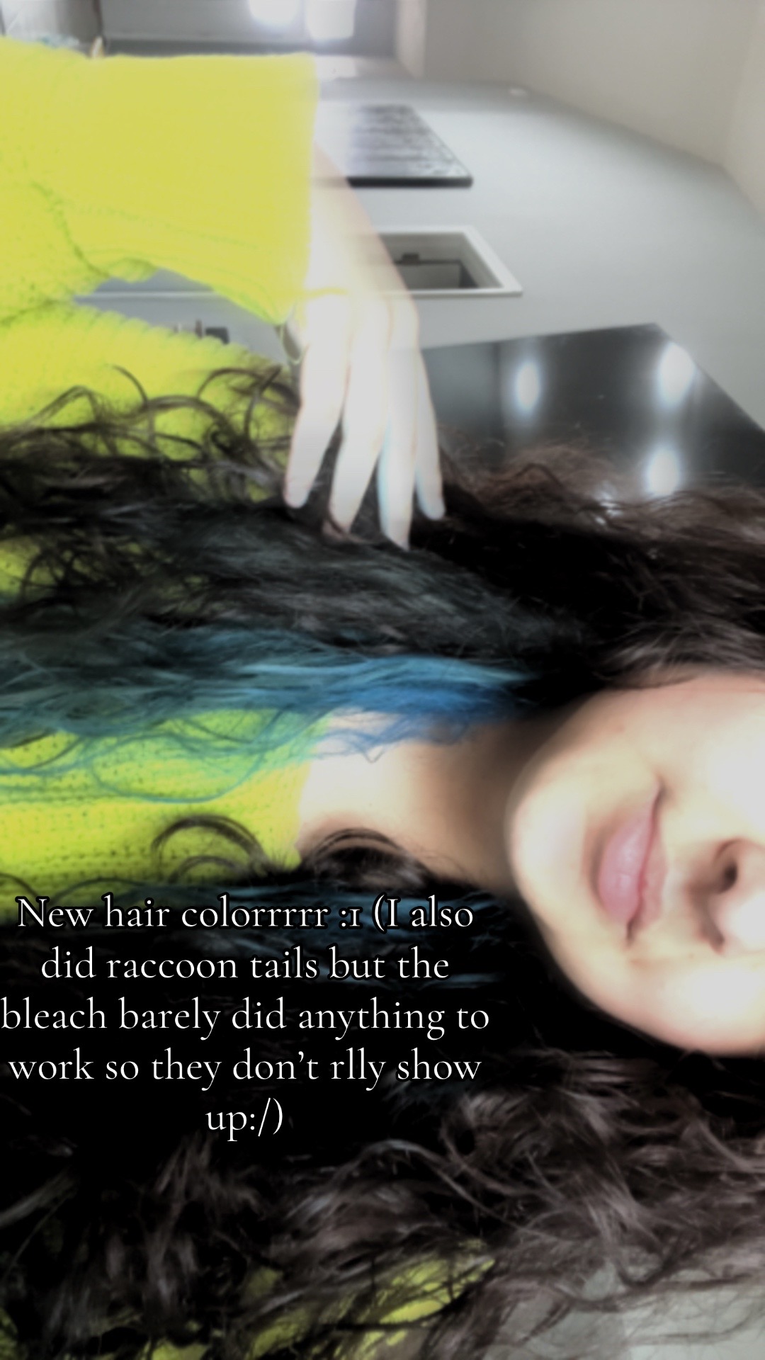 @✨Glitter_shit69✨