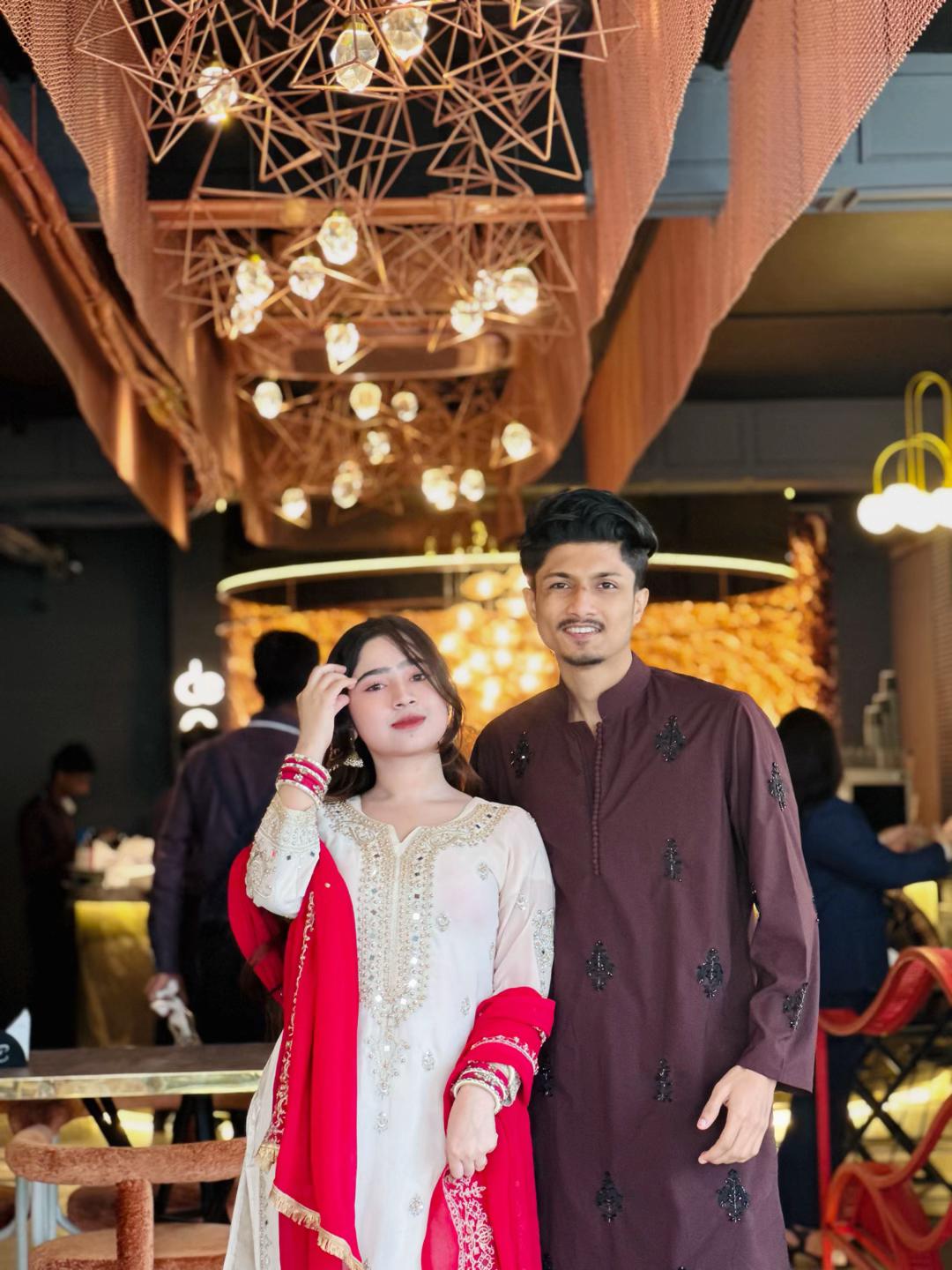 @Simran⭐️