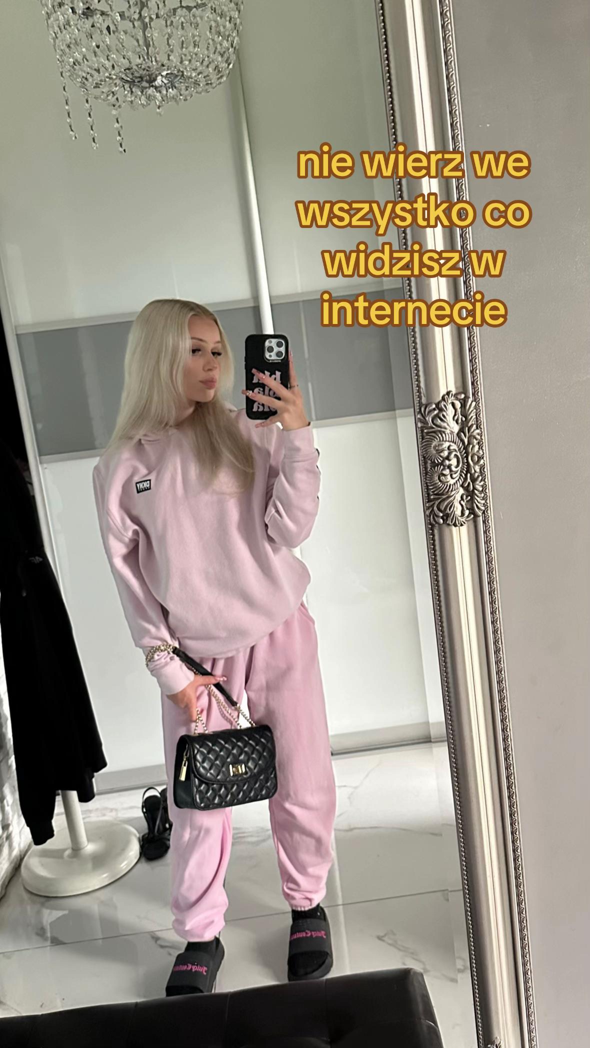 @a.apoloniaaa