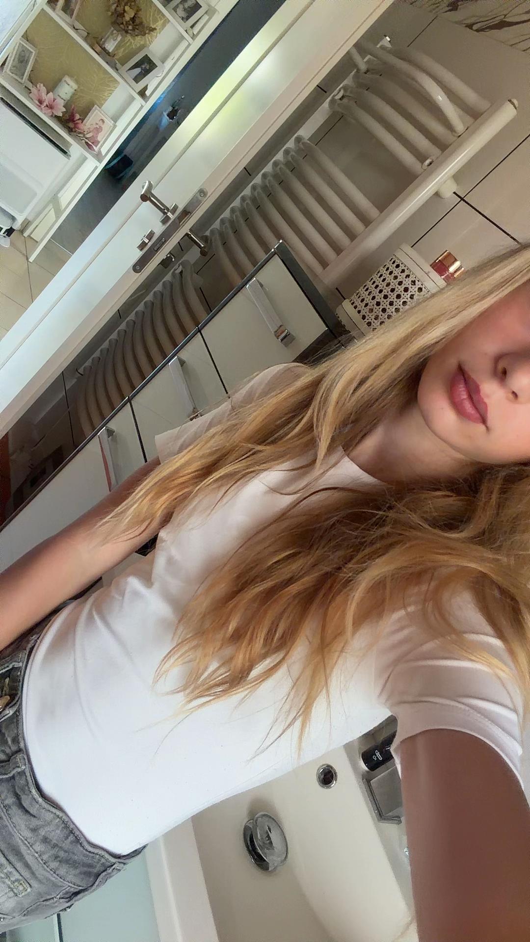 @🥰its_Emi_67_Time🥰