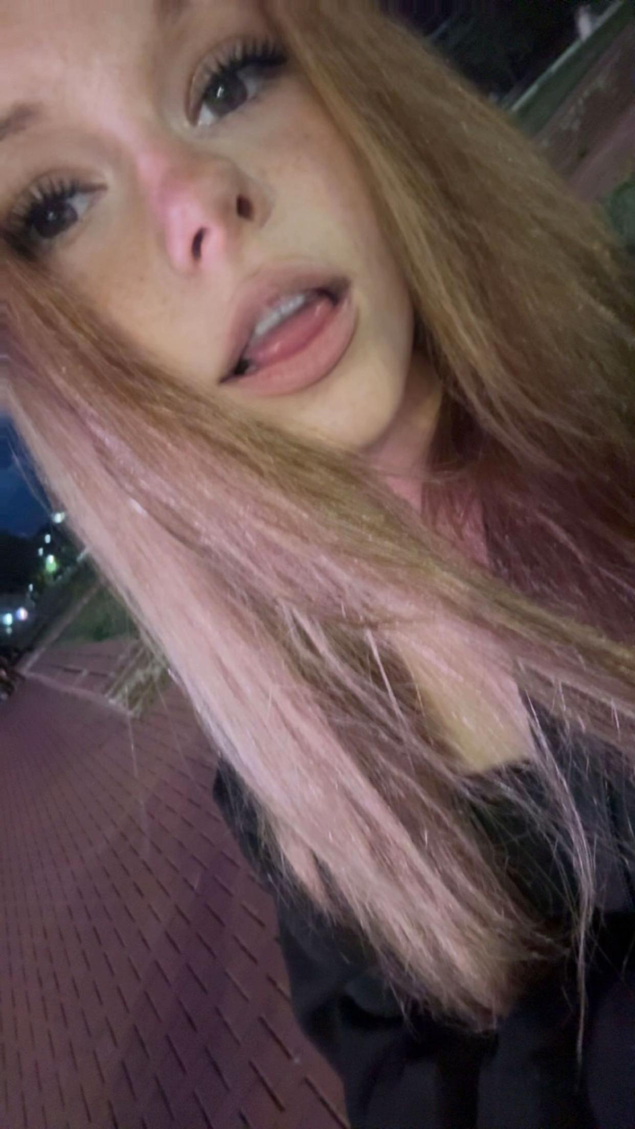 @vikkyqsqw